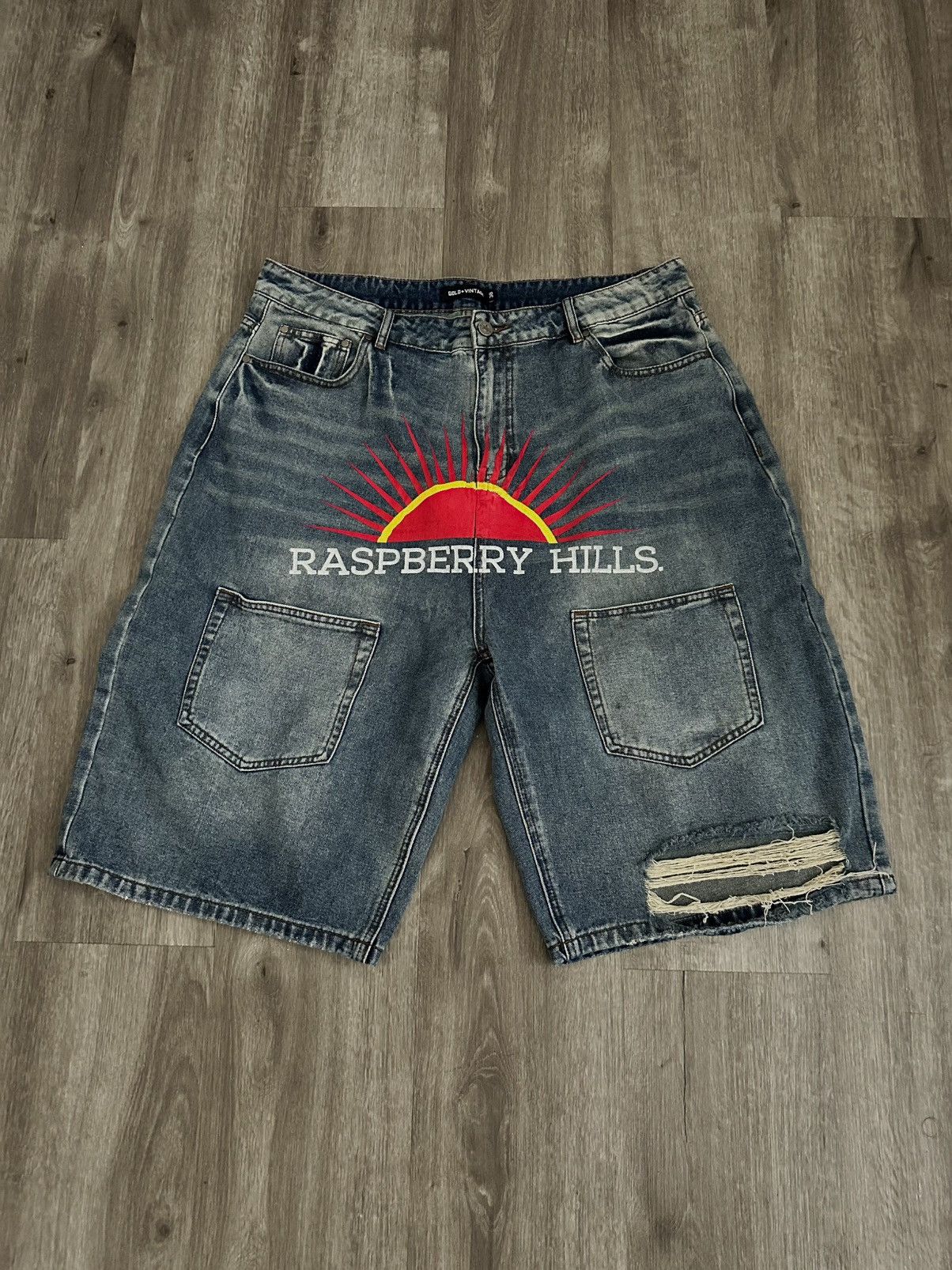 GV GALLERY Casamigos Raspberry Hills Jorts