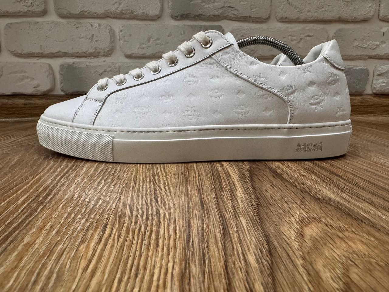 MCM MCM Men's Leather Sneakers Size 41 US 8 Size US 8 / EU 41 - 1 Thumbnail