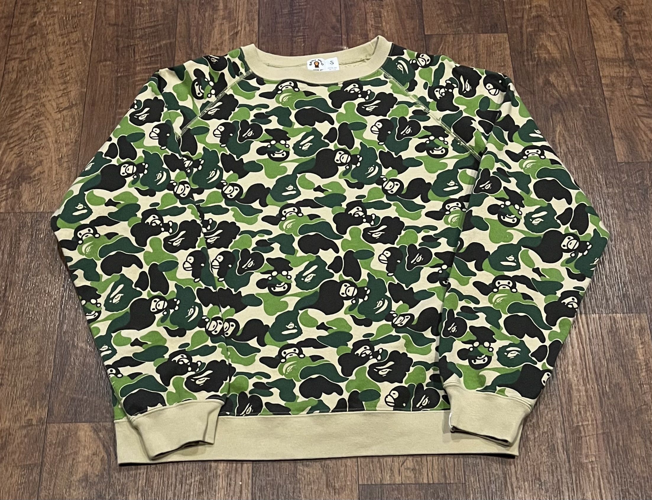 Bape Bape Camo Baby Milo Crew Neck Pullover Sweatshirt Size US S / EU 44-46 / 1 - 1 Thumbnail