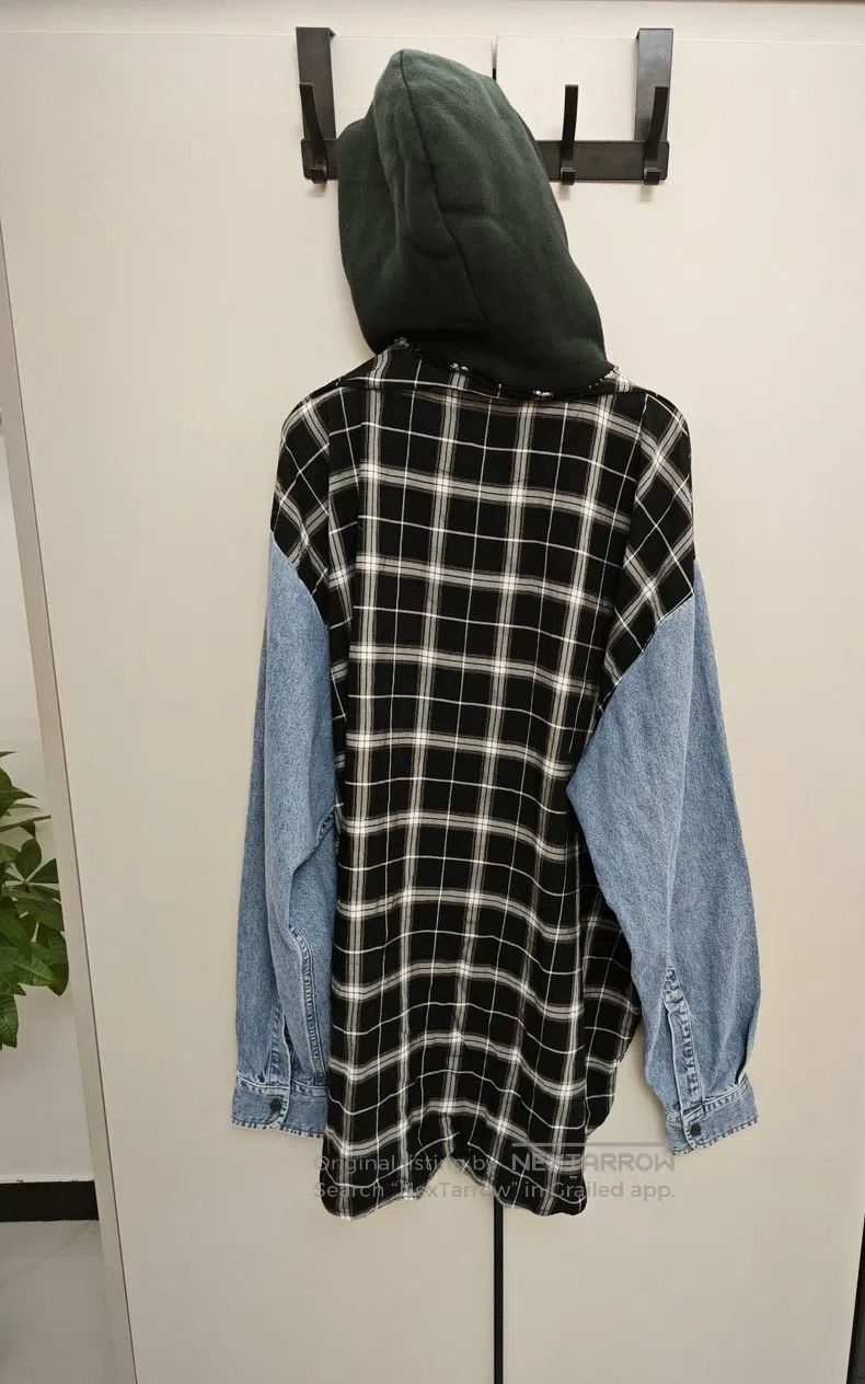 Balenciaga Balenciaga Denim Patchwork Hooded Shirt Size XS / US 0-2 / IT 36-38 - 2 Thumbnail
