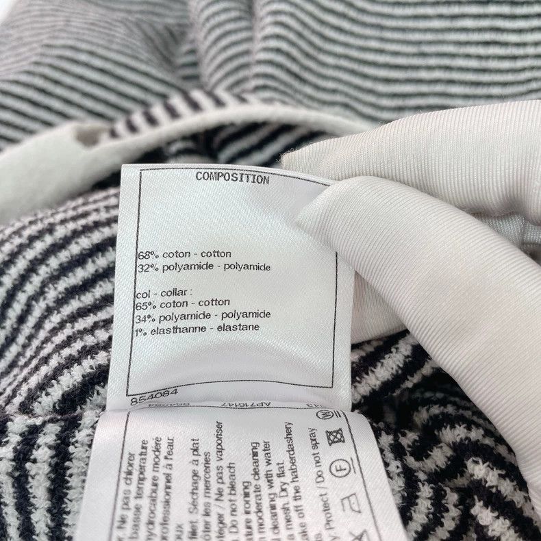 Chanel Chanel Black and white striped V-neck knitted dress 2504-Ne Size XXS / US 00 / IT 34 - 6 Thumbnail
