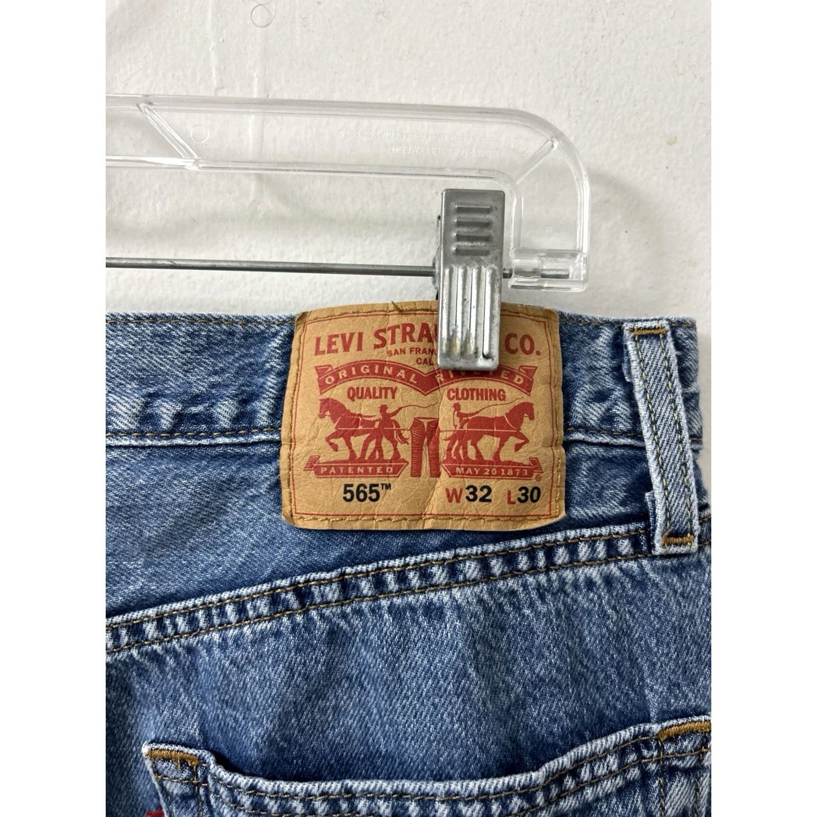 Levi's Levi's 565 Jeans Mens 32x28 Medium Wash Blue Denim 5-Pocket Straight Relaxed Fit Cotton Denim Jeans Size US 32 / EU 48 - 5 Thumbnail
