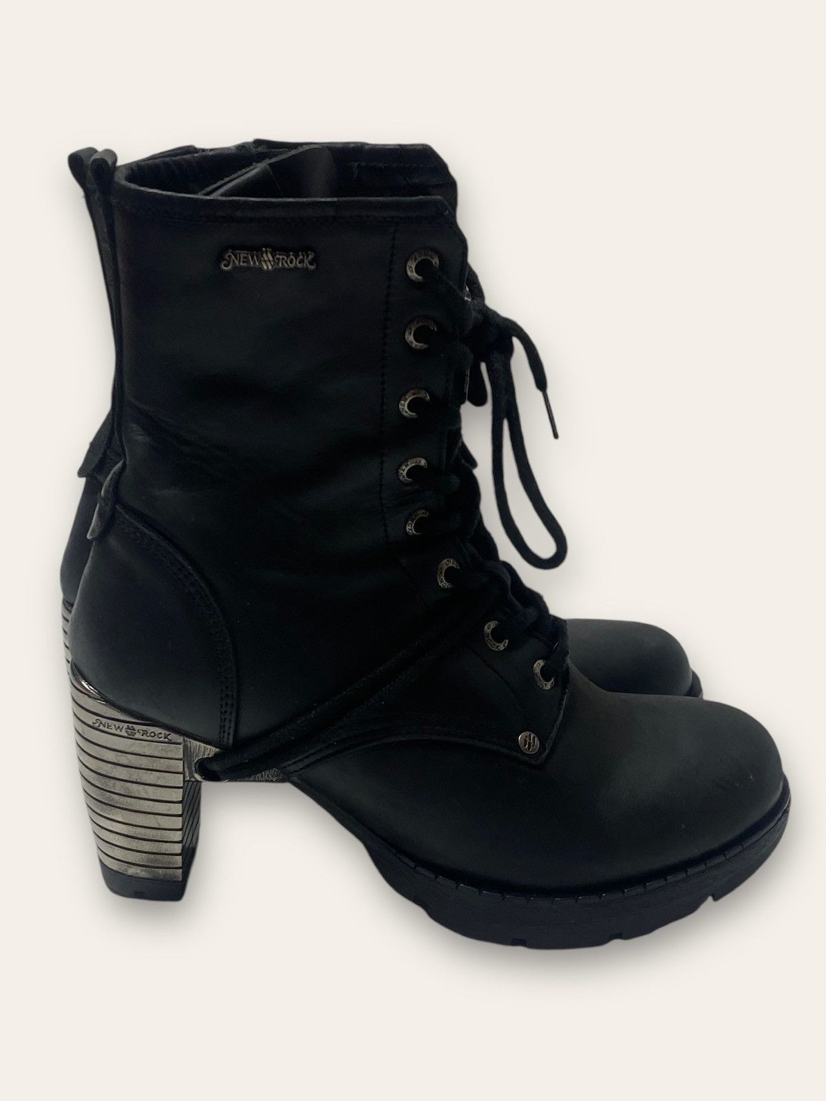 New Rock Vintage NEW ROCK Heels High Top Leather Skin Black Boots Size US 10 / IT 40 - 1 Thumbnail