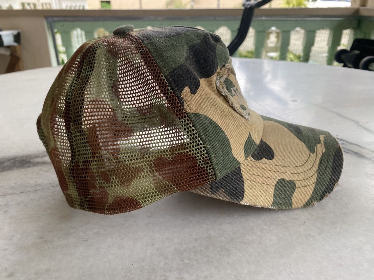 Von Dutch Vintage Von Dutch Distressed Camo Trucker SnapBack Hat Size ONE SIZE - 3 Thumbnail