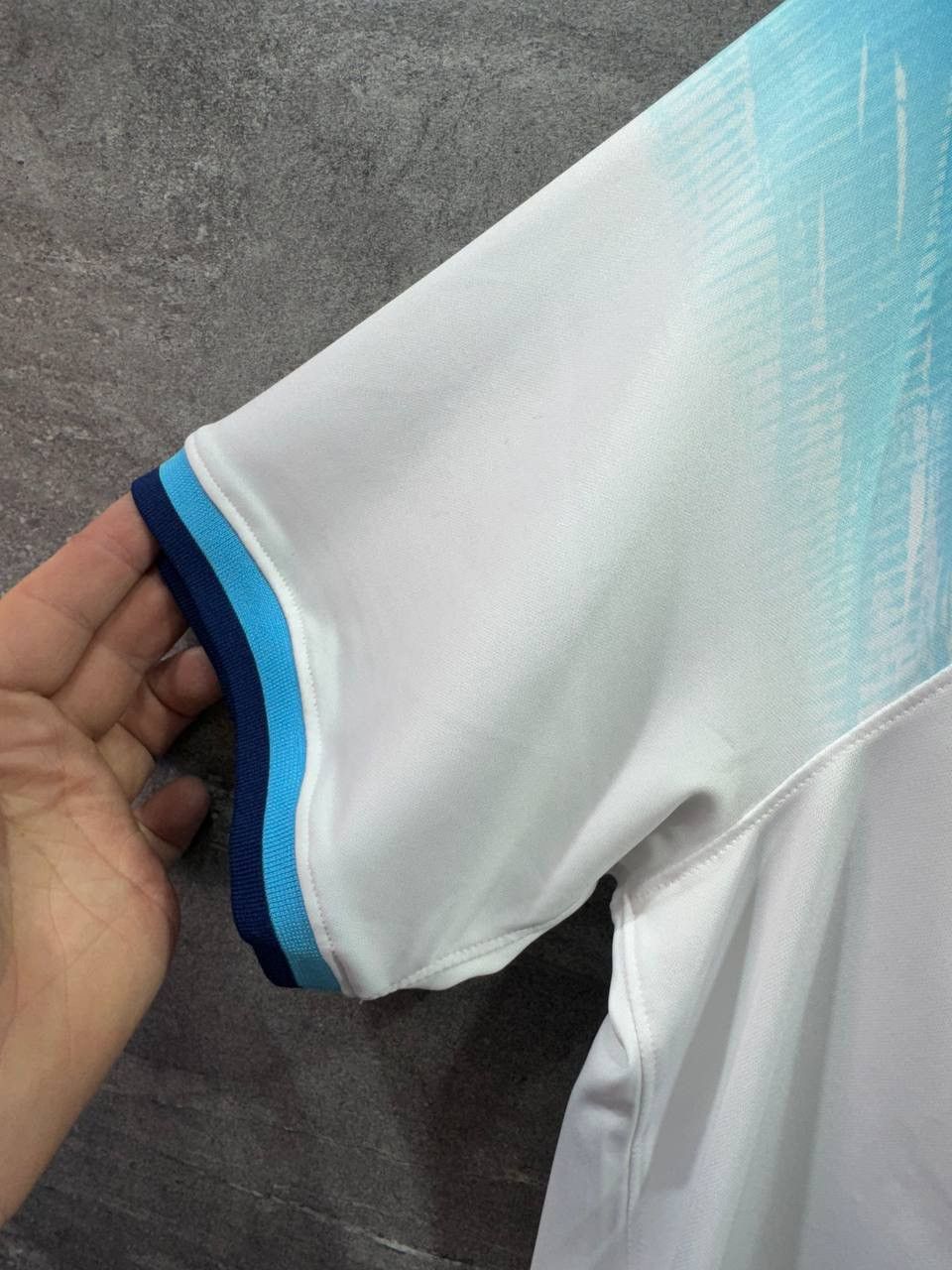 Nike ENGLAND 2022 HOME SHIRT FOOTBALL SOCCER JERSEY NIKE Size US L / EU 52-54 / 3 - 2 Thumbnail