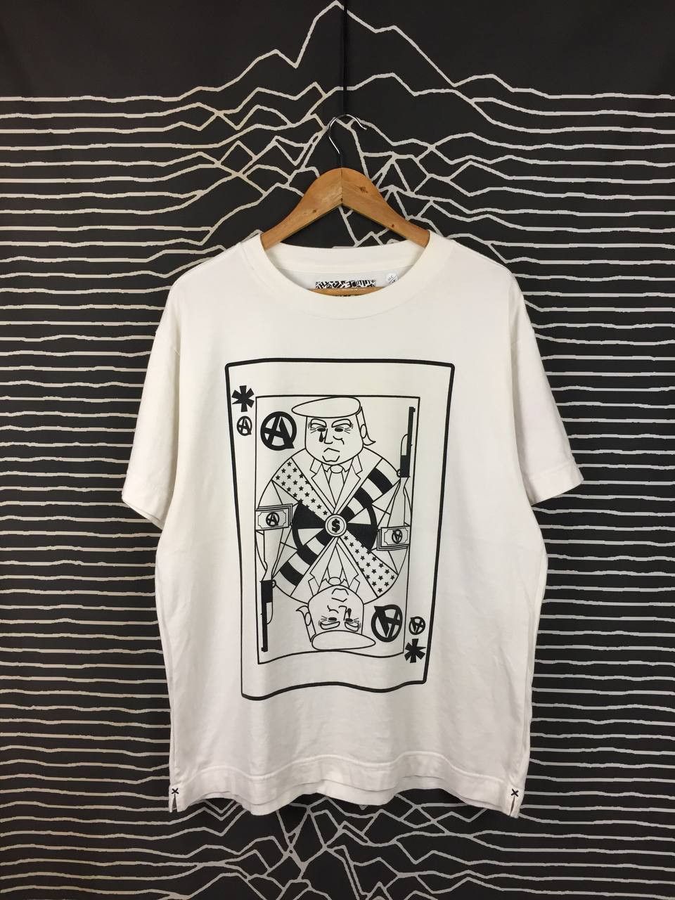 Sasquatchfabrix Sasquatchfabrix King Trump Satirical Graphic Tee Size US L / EU 52-54 / 3 - 2 Thumbnail