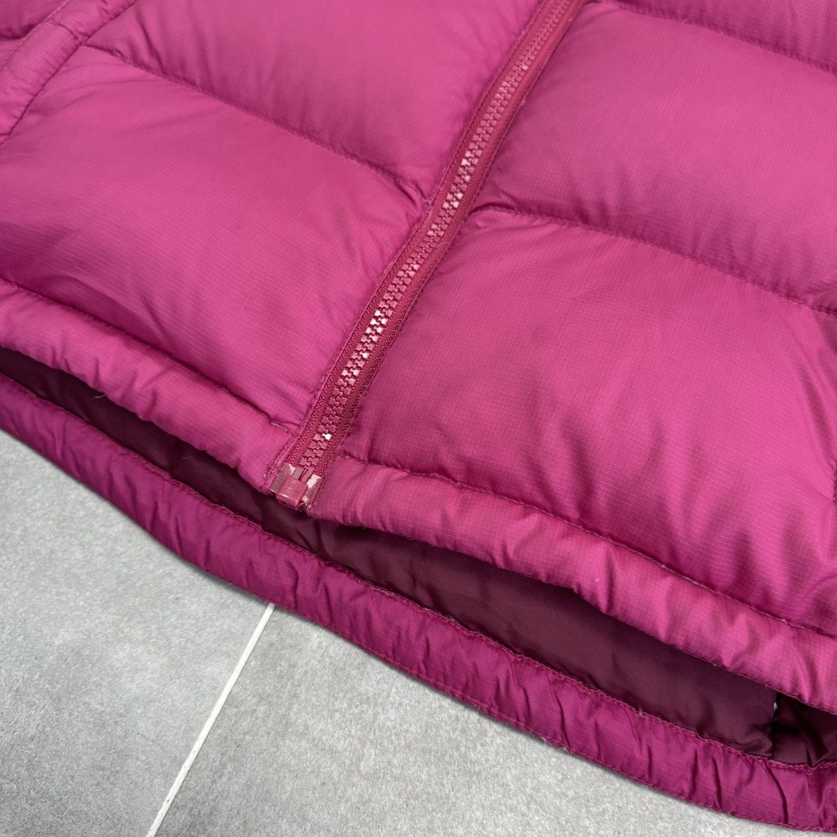 The North Face The North Face TNF 700 Nuptse Pink Puffer Down Jacket Women Size M / US 6-8 / IT 42-44 - 8 Thumbnail