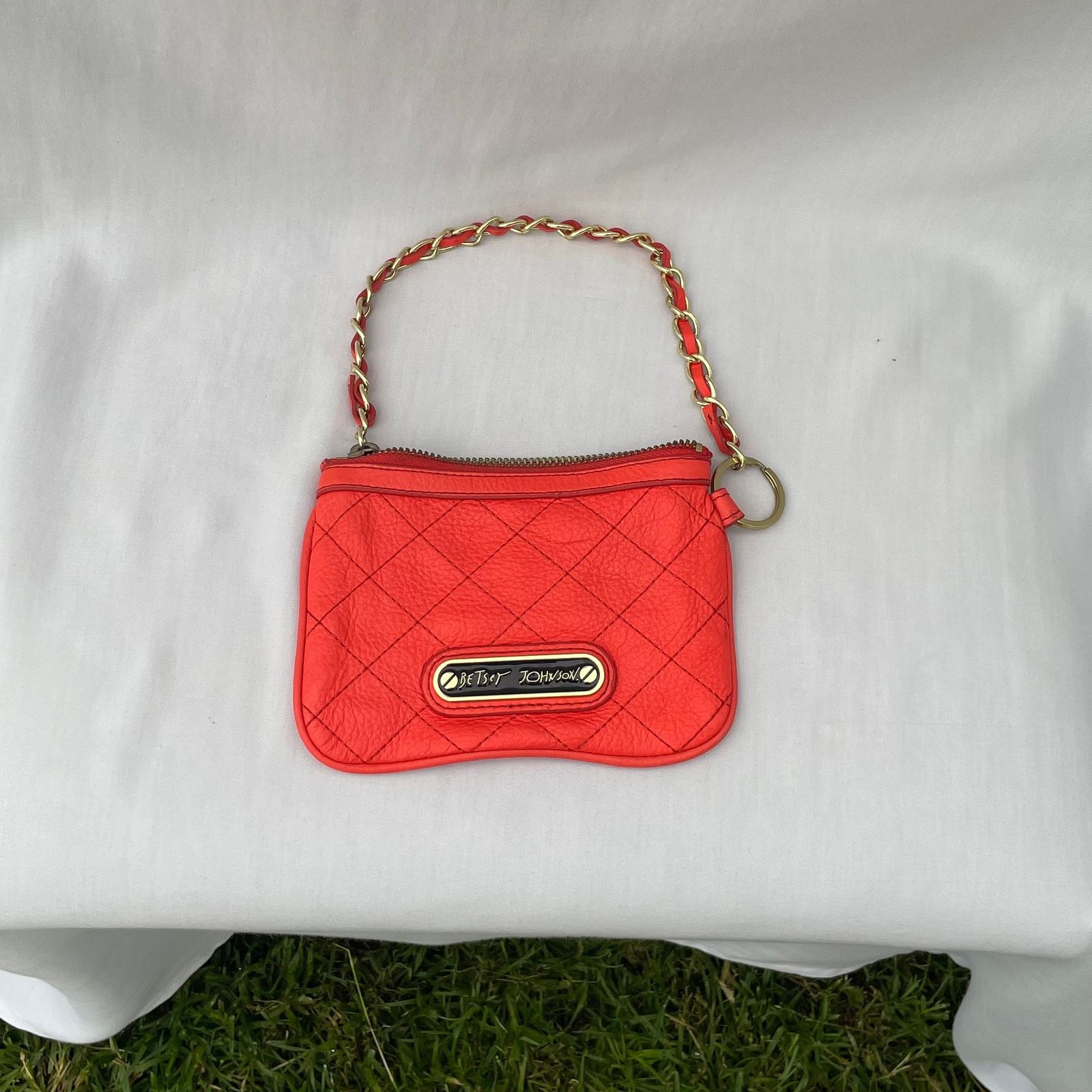 Betsey Johnson Betsey Johnson Quilted Wristlet Size ONE SIZE - 4 Thumbnail