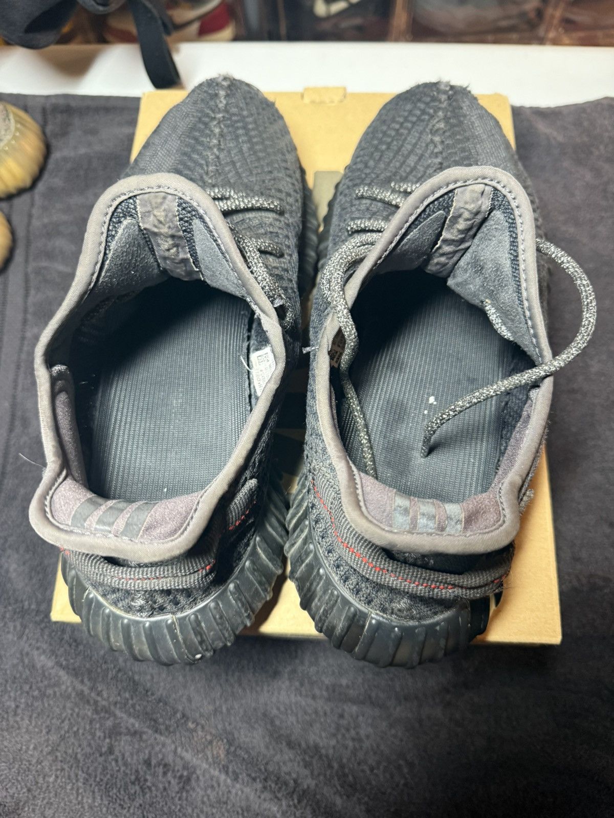 Adidas × Kanye West Adidas yeezy boost 350 v2 BLACK Size US 10.5 / EU 43-44 - 5 Thumbnail