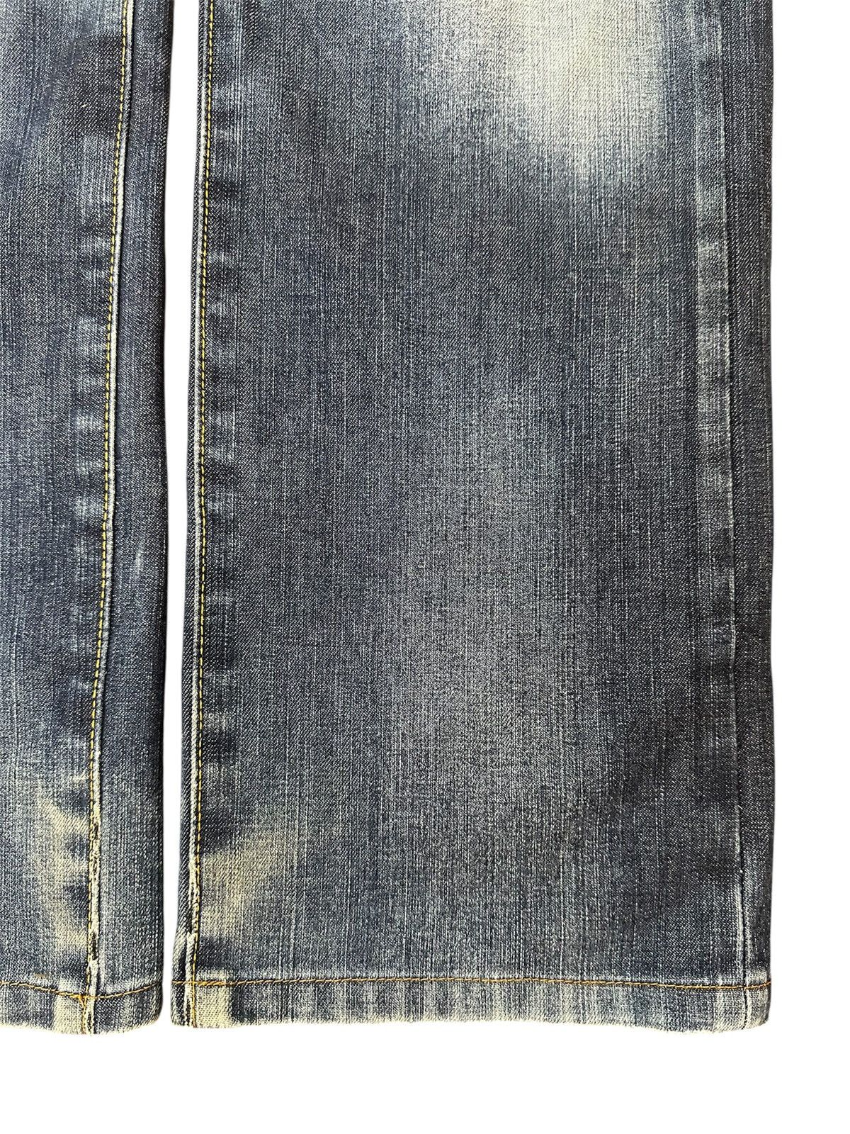 Uniqlo Vintage Japanese Uniqlo Mud Wash Style Jeans Size US 31 - 12 Thumbnail