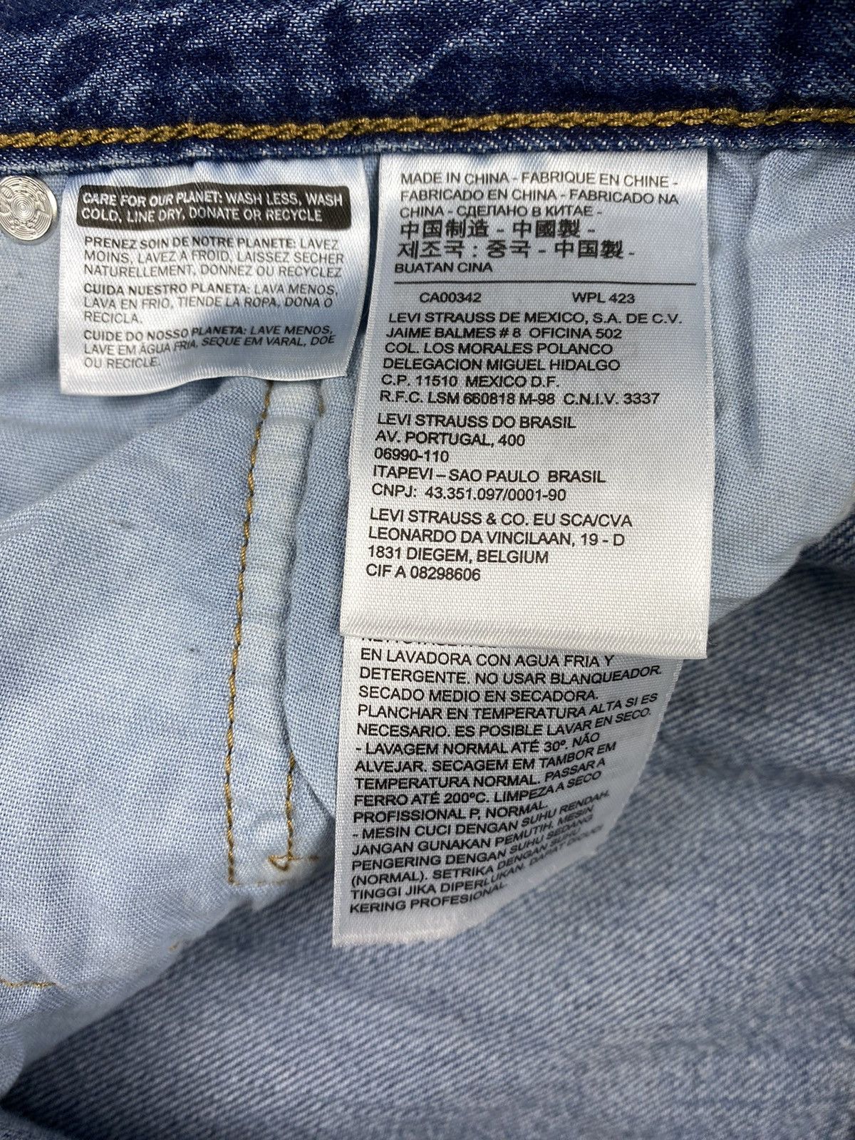 Levi's Vintage Levis 501 Jeans Denim Pants Size US 34 / EU 50 - 12 Thumbnail