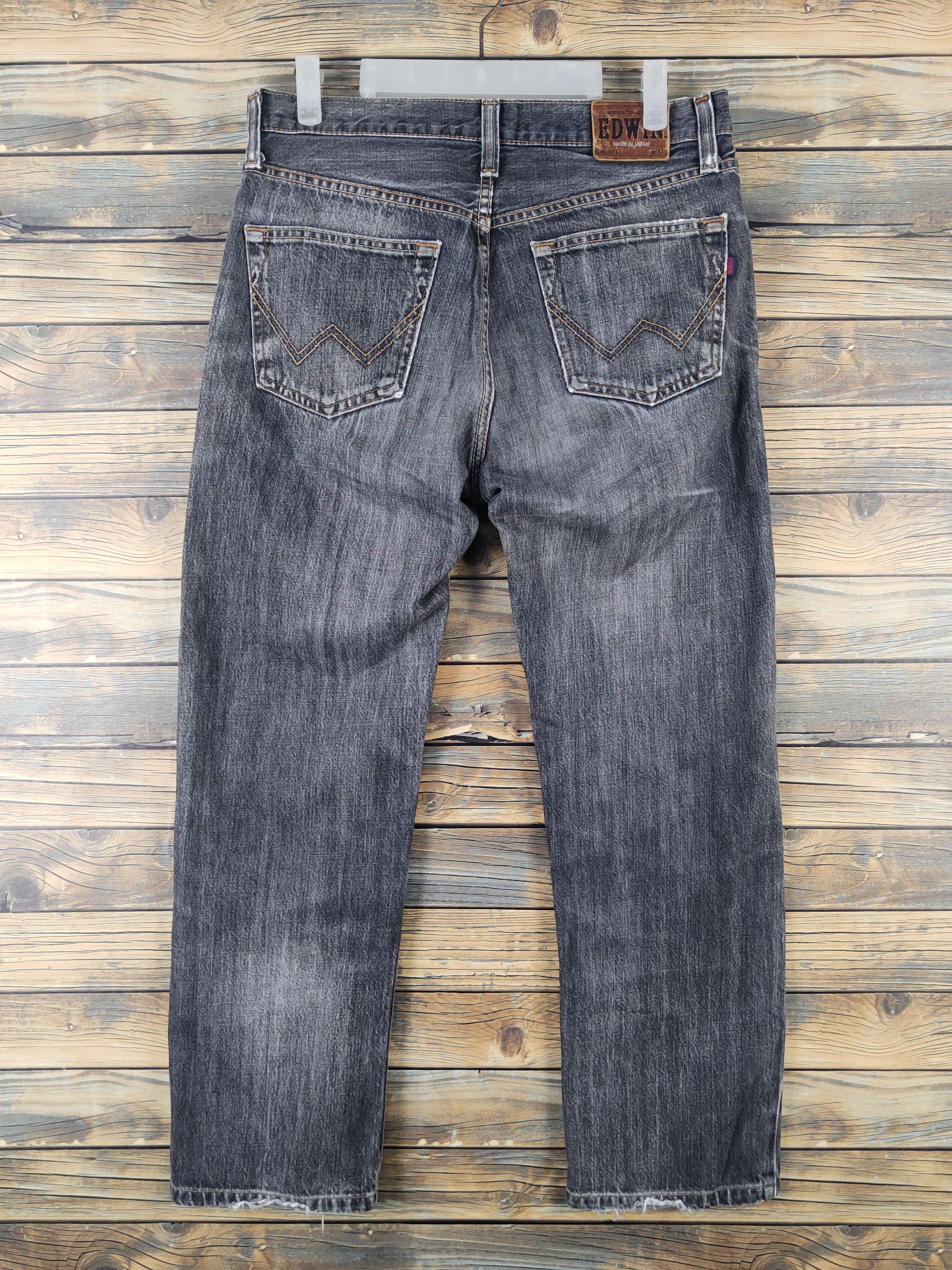 Edwin Edwin Black Distressed Ripped denim Jeans #W1385 Size US 32 / EU 48 - 7 Thumbnail