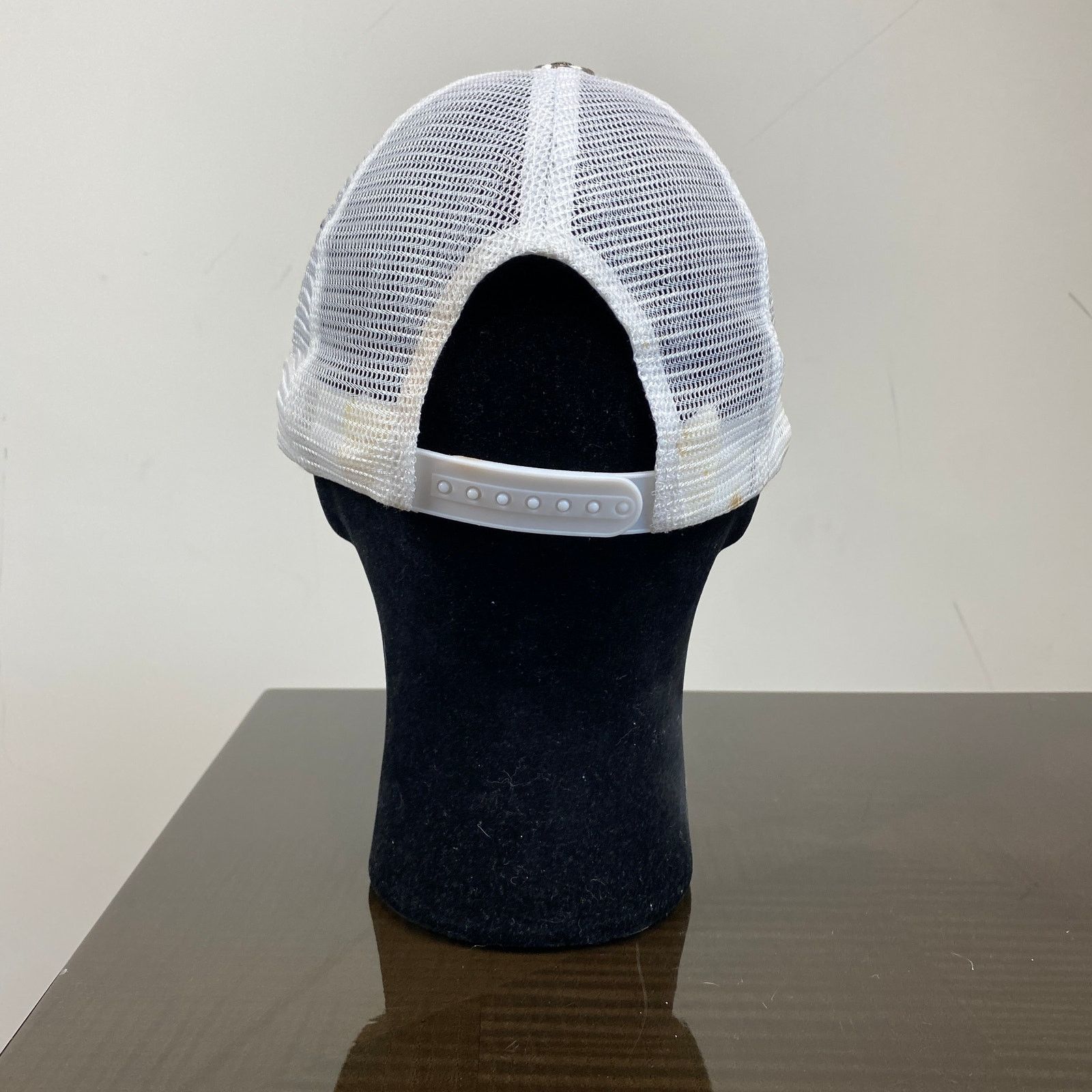 Other Y2K Style Rhinestone Embellished Tiger Mesh Trucker Snapback Size ONE SIZE - 4 Thumbnail