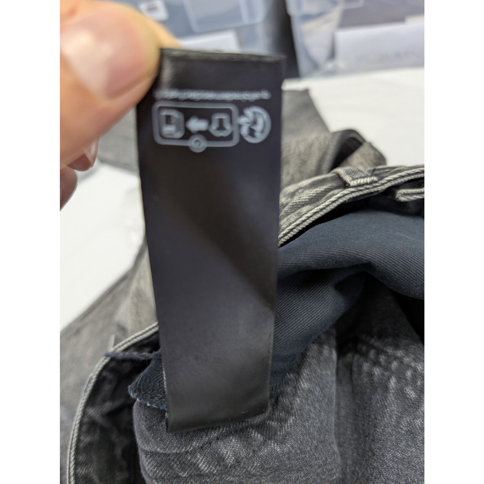 Balenciaga o1rshd1 Organic Japanese Medium Fit Pants in Eco Black Size US 30 / EU 46 - 21 Thumbnail