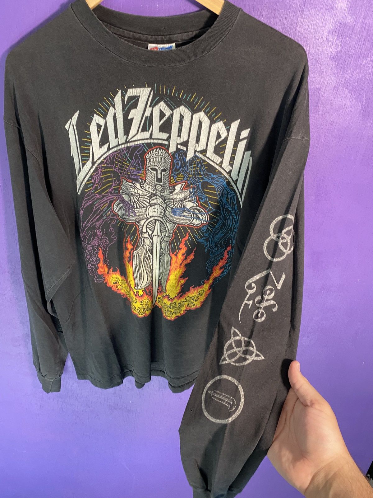 Band Tees Vintage 90s Led Zeppelin knight long-sleeve tour tee Size US XL / EU 56 / 4 - 3 Thumbnail
