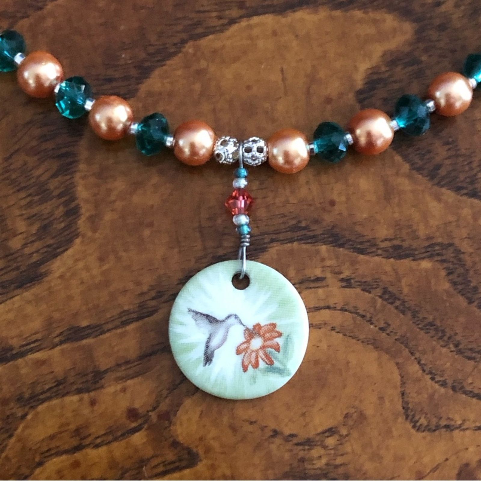 Handmade Handcrafted repurpose porcelain hummingbird pearl necklac Size ONE SIZE - 10 Thumbnail