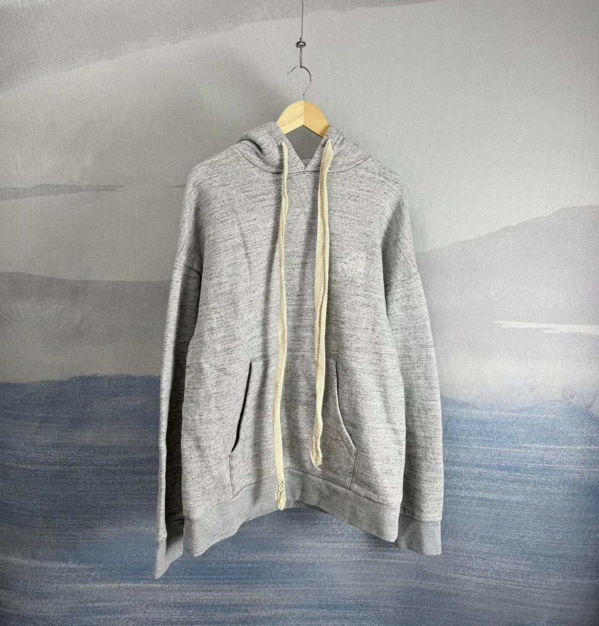 Loewe Loewe Gray embroidered logo long hoodie sweatshirt Size US M / EU 48-50 / 2 - 1 Thumbnail