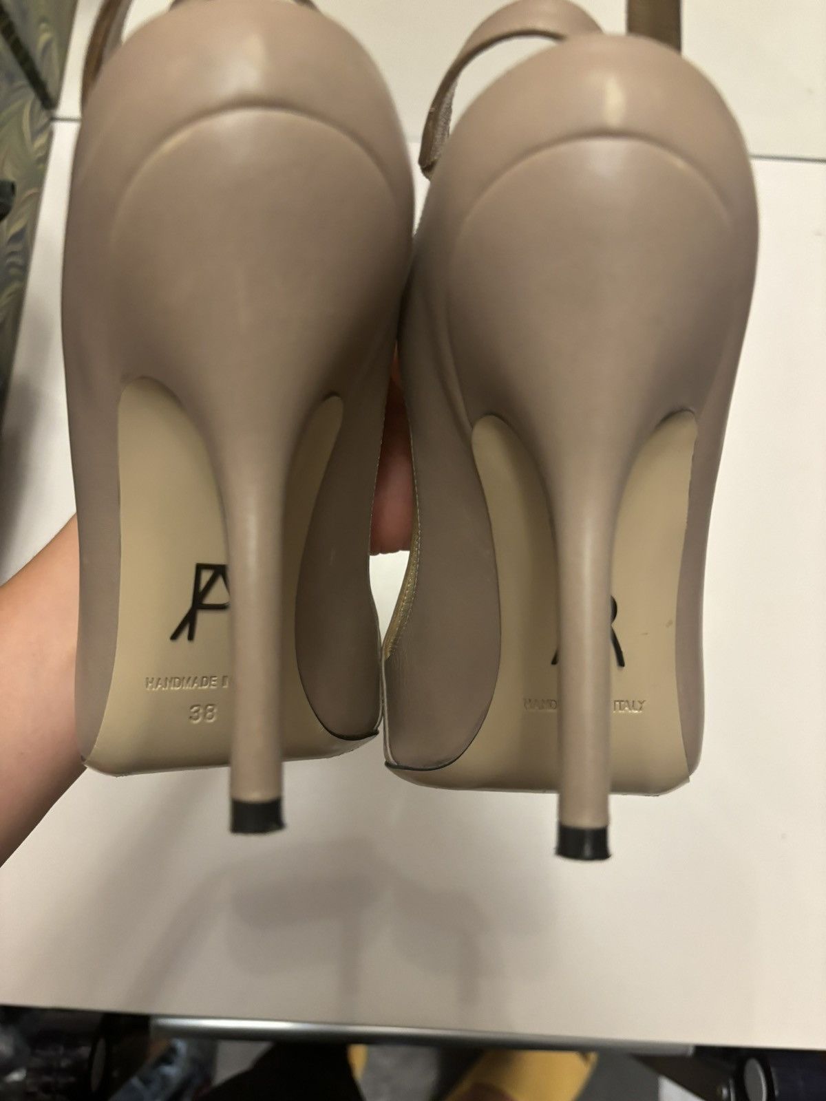 Paul Andrew Paul Andrew beige leather heels Size US 8 / IT 38 - 3 Thumbnail