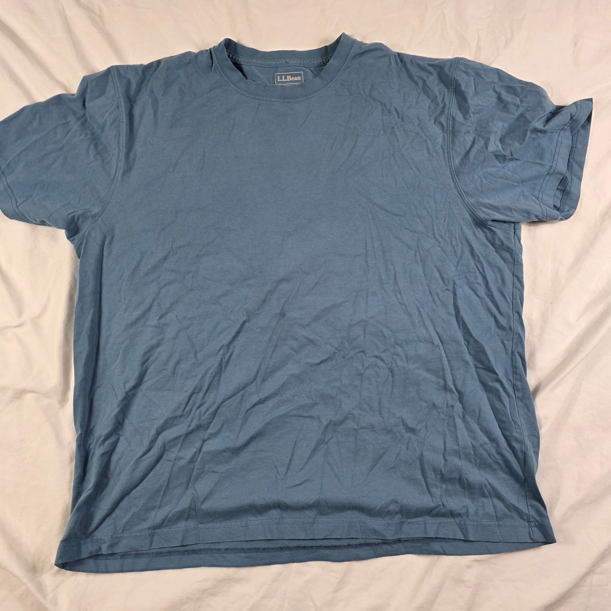L.L. Bean L.L.Bean Mens XL Blue Traditional Fit Shirt Casual Crewneck Size US XL / EU 56 / 4 - 1 Thumbnail