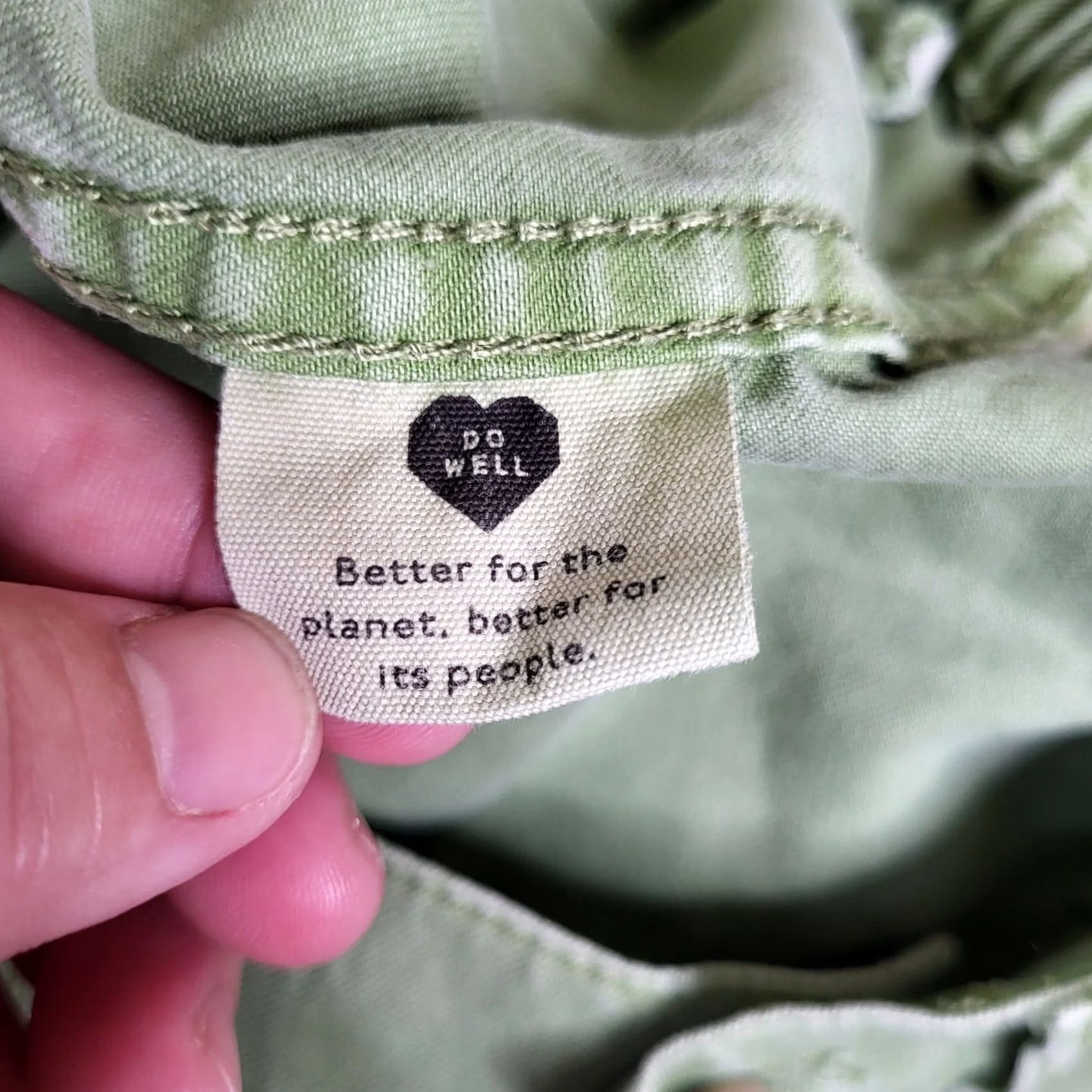 Madewell Madewell Women's Green Jogger Pants Size 26 Button Front Casual Regular Inseam 25 Tapered Waist 26 All Seasons Shirt? Size 26" / US 2 / IT 38 - 6 Thumbnail