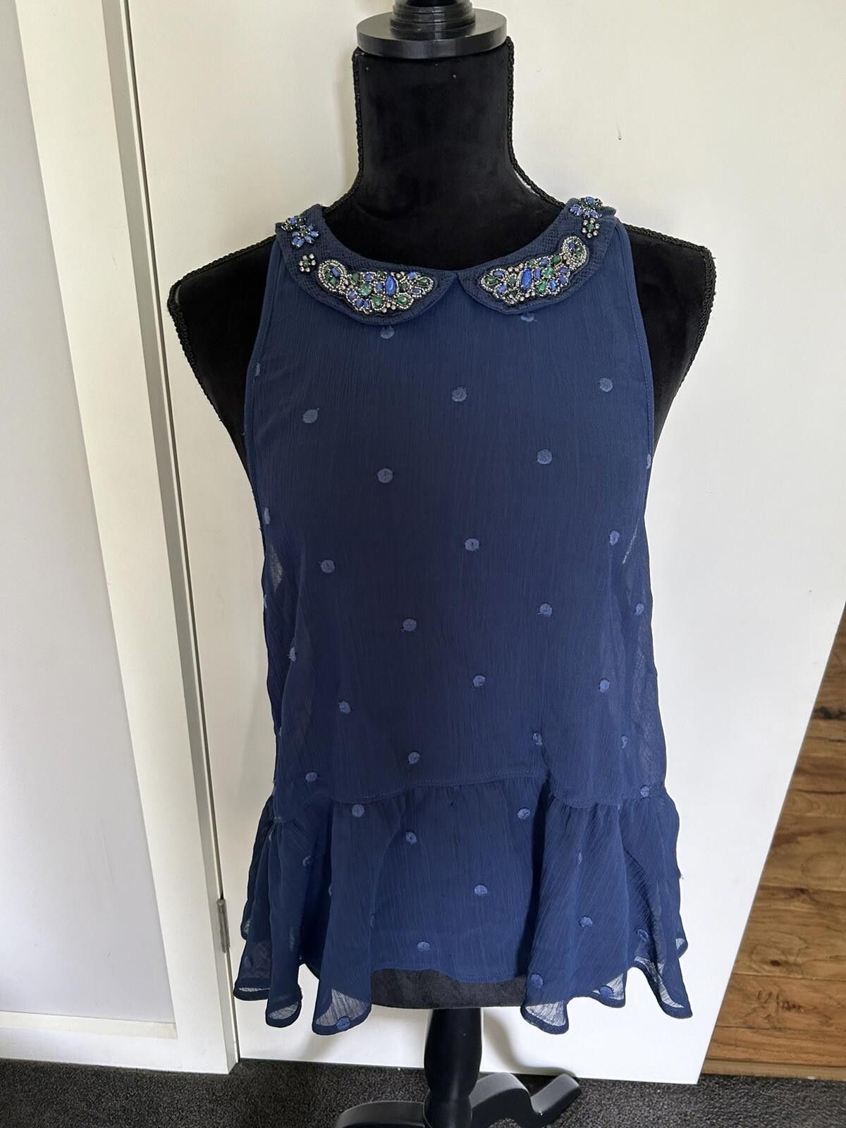 Abercrombie & Fitch Abercrombie and Fitch Beaded Singlet Top Blue - Size M (001) Size M / US 6-8 / IT 42-44 - 1 Thumbnail