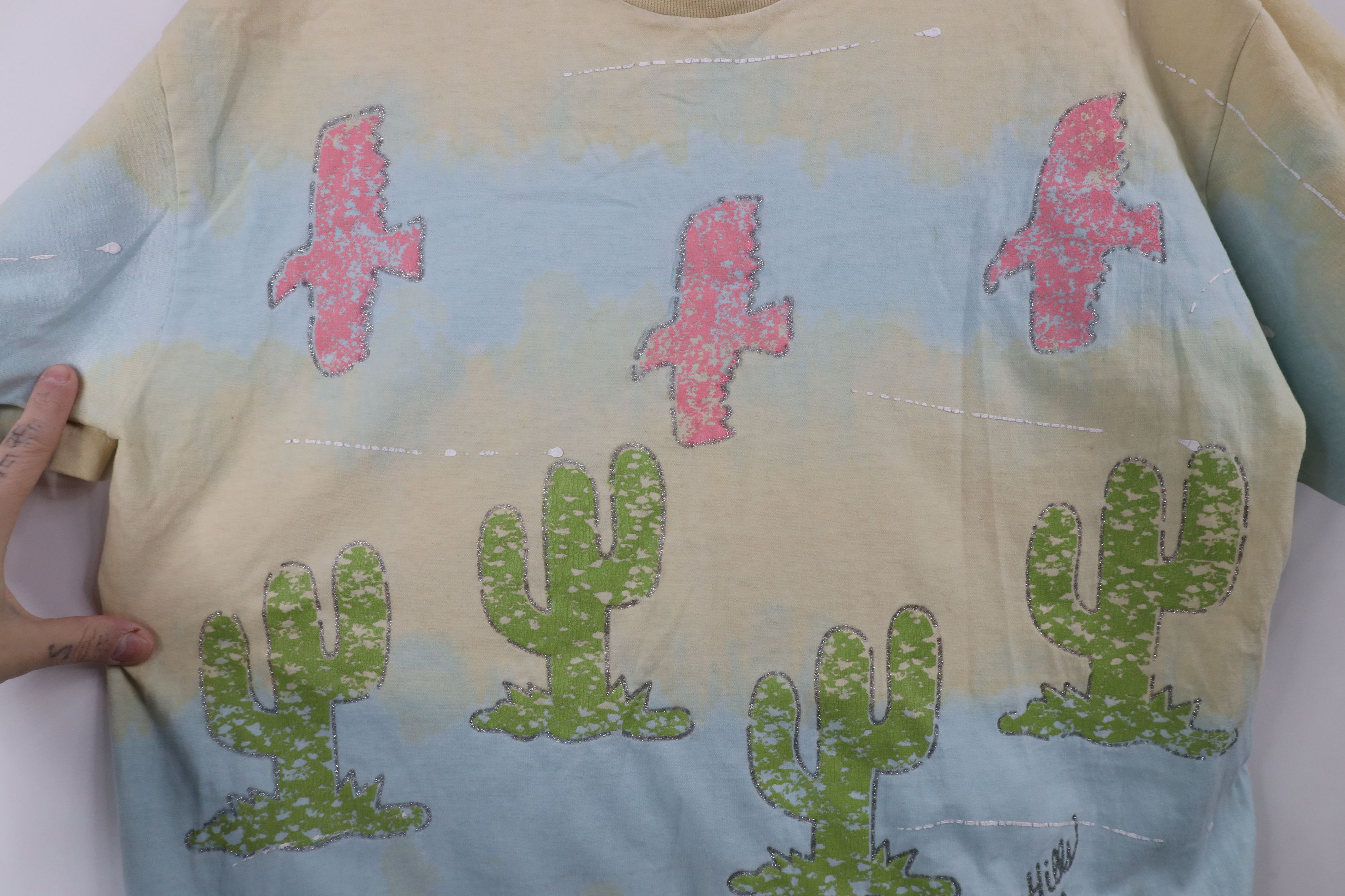 Vintage Vintage 90s Streetwear Cactus Wolf Beverly Hills T-Shirt USA Size ONE SIZE - 4 Thumbnail