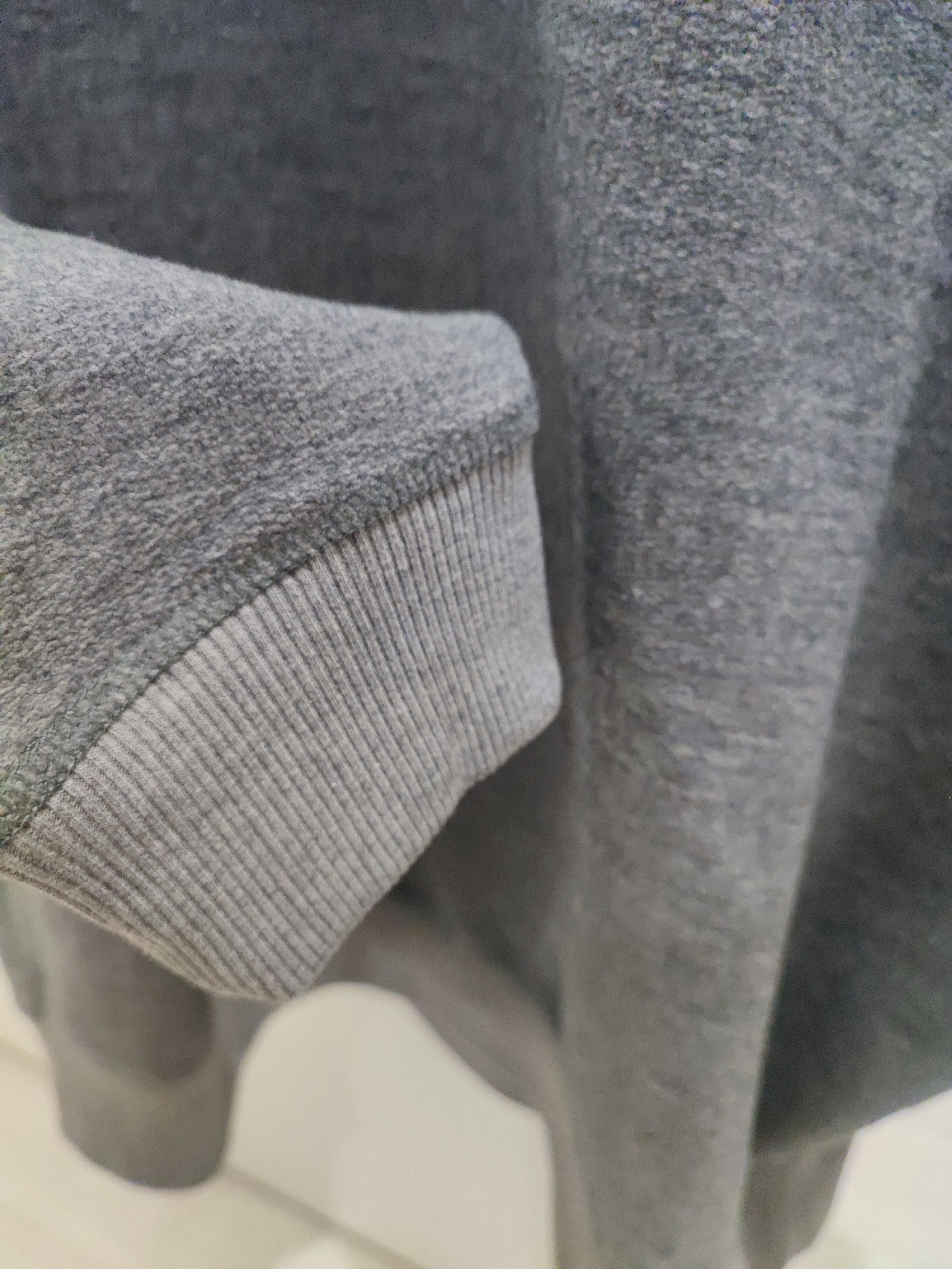 A.P.C. A. P. C. heather grey knit Size US S / EU 44-46 / 1 - 6 Thumbnail