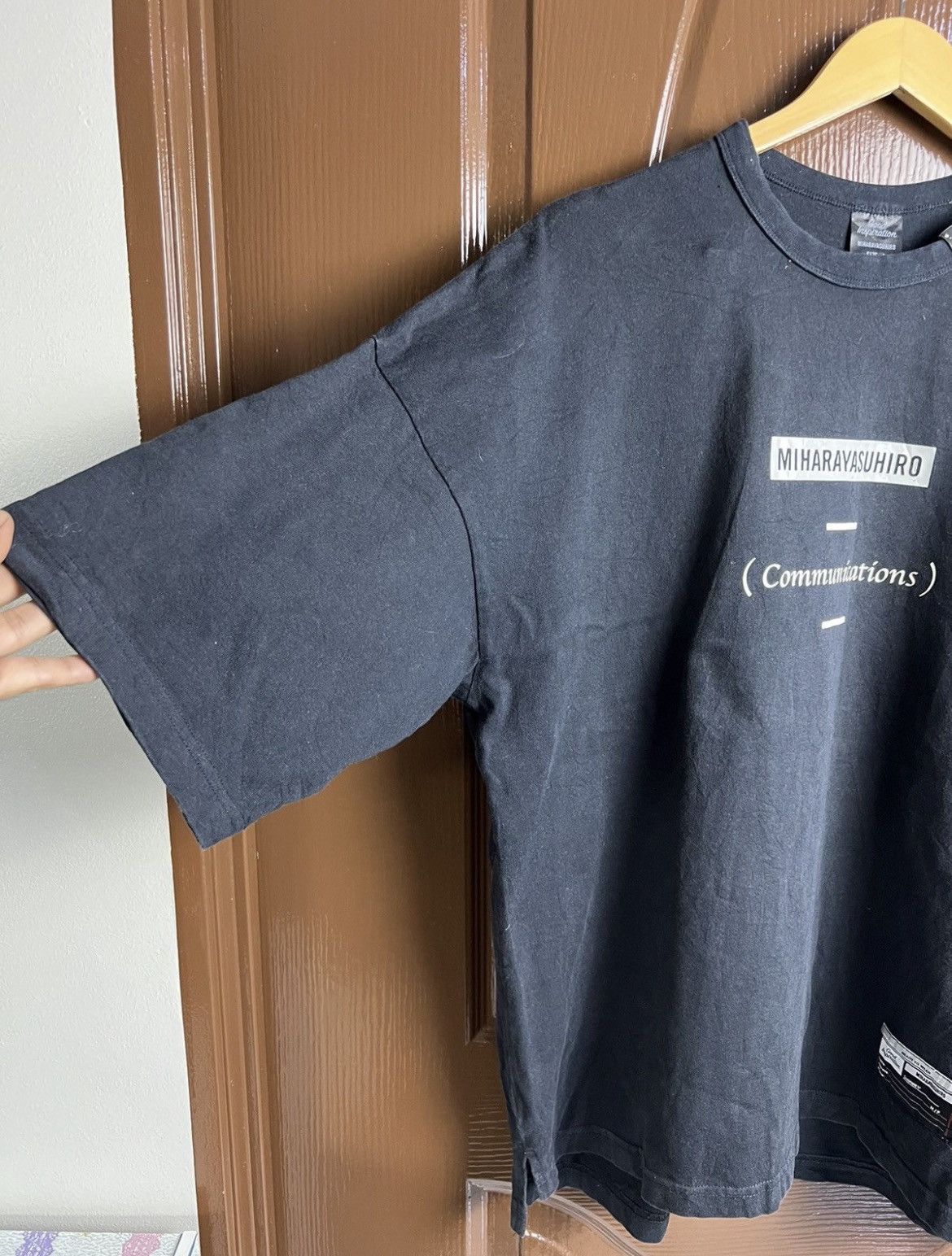 GU × Maison MIHARA YASUHIRO 🔥Miharayasuhiro x Gu Good Inspiration Tees Size US L / EU 52-54 / 3 - 6 Thumbnail