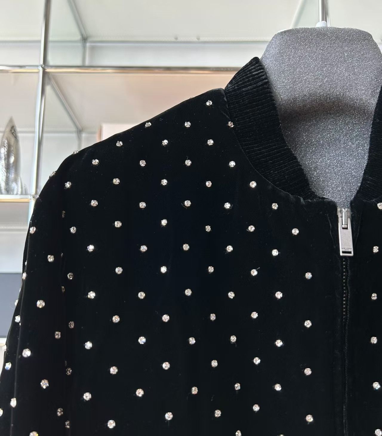 Saint Laurent Paris Saint Laurent Black Velvet Jacket Size 44 Size US S / EU 44-46 / 1 - 3 Thumbnail