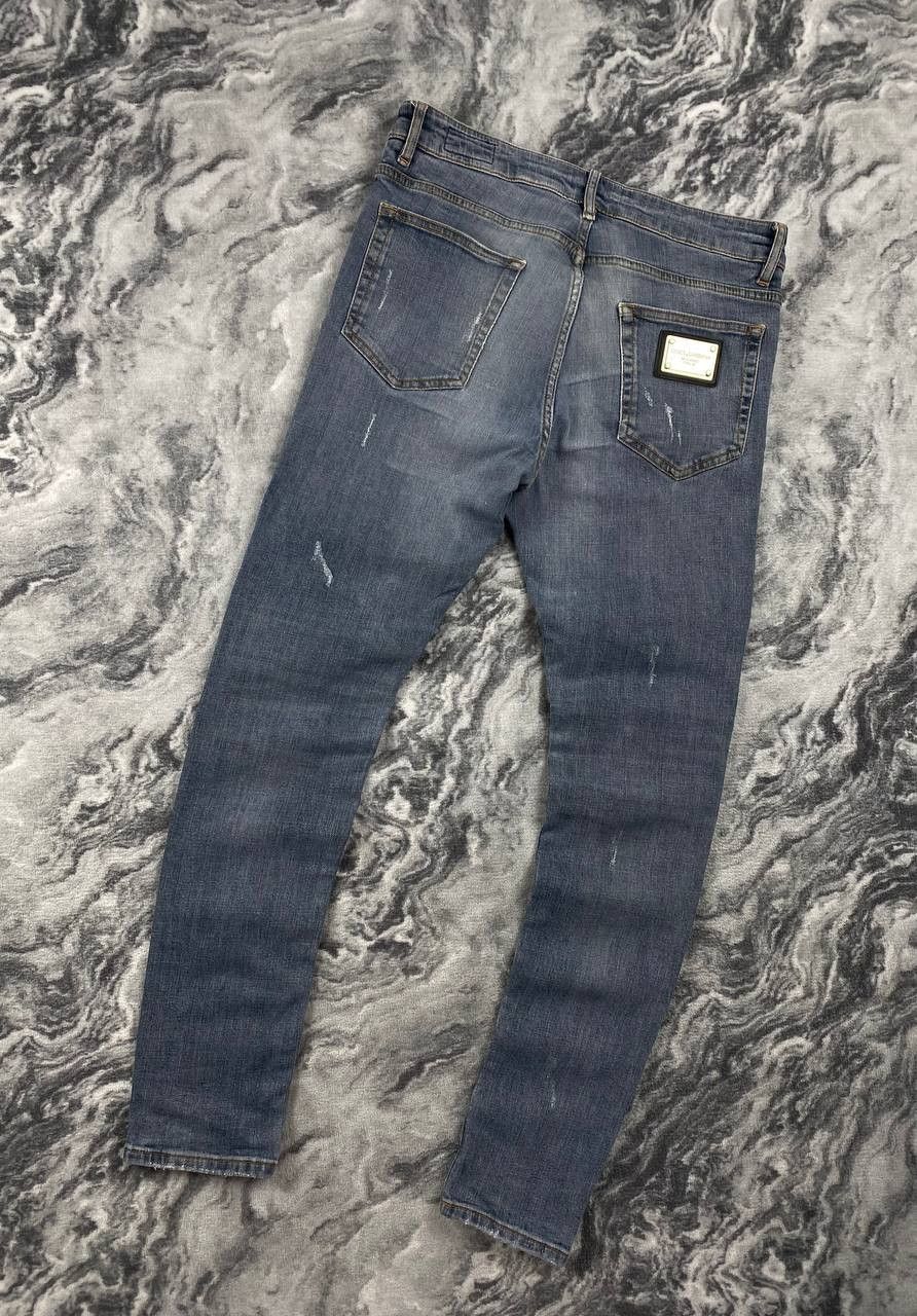 Dolce & Gabbana Vintage Dolce Gabbana Faded Denim Jeans Metal Logo Size US 34 / EU 50 - 1 Thumbnail