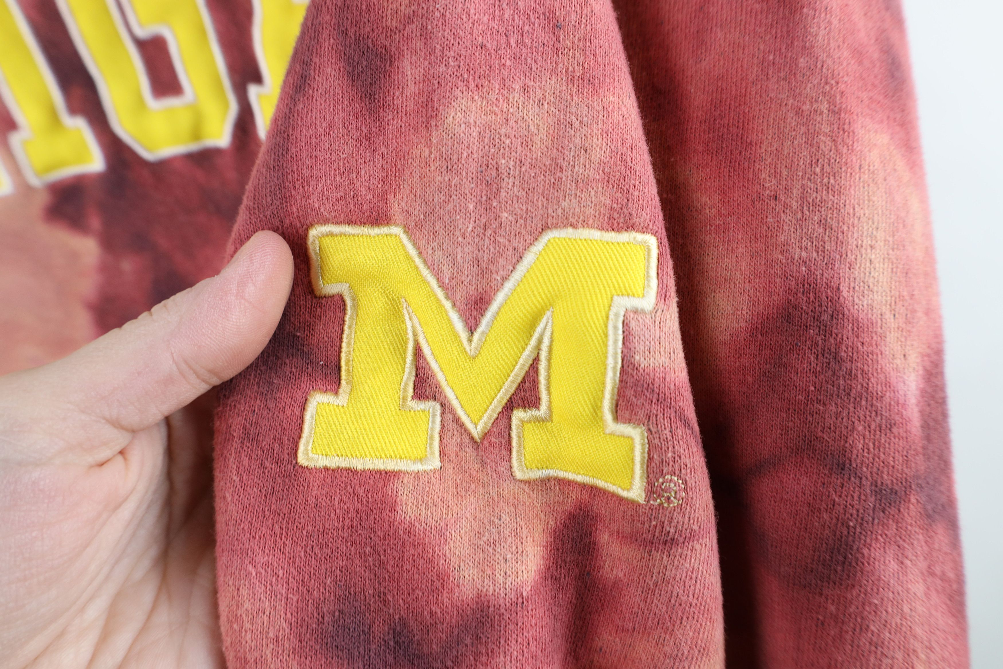 Vintage Vintage 90s Wash University of Michigan Hoodie Sweatshirt Size US XL / EU 56 / 4 - 6 Thumbnail