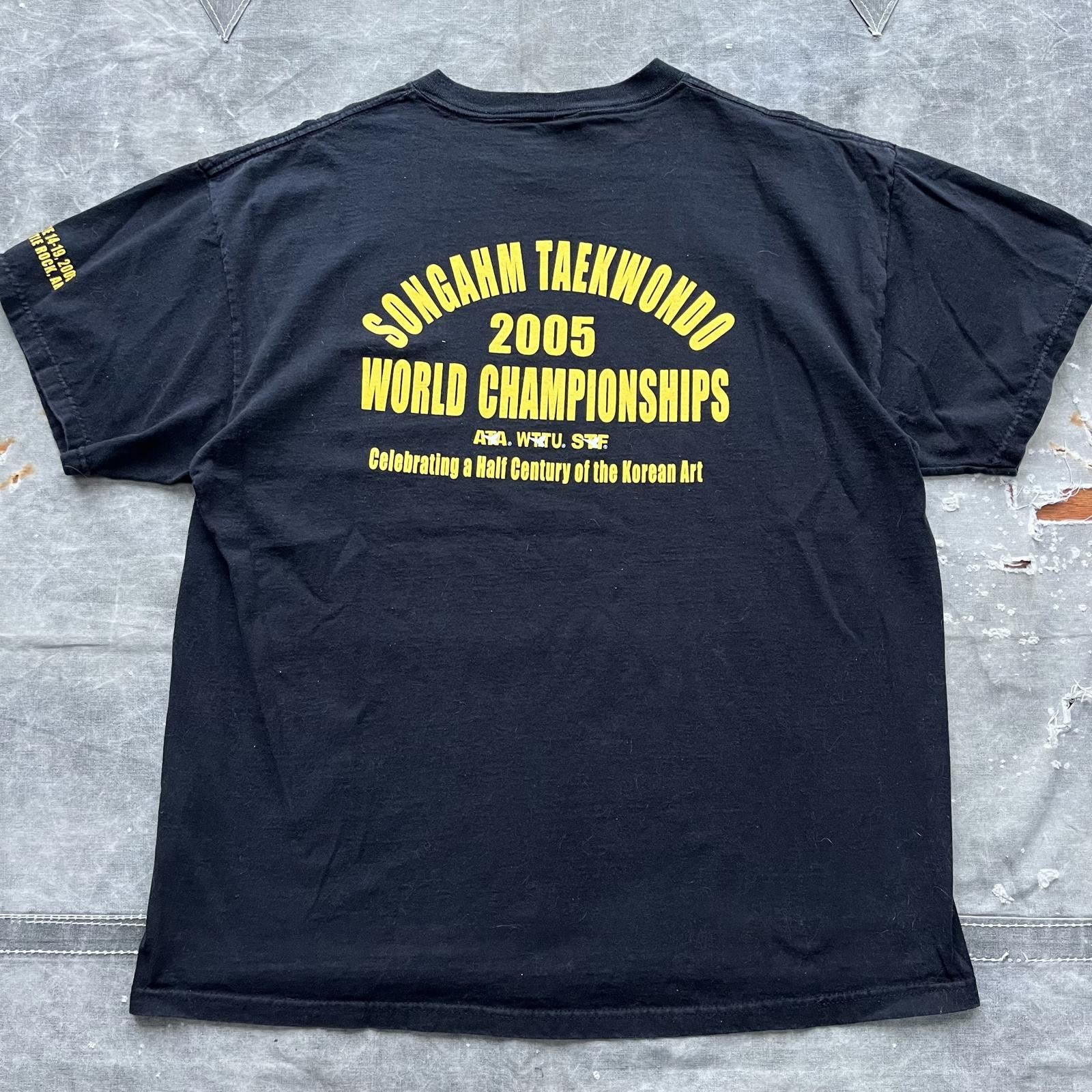 Vintage Vintage Y2K Taekwondo Championship Dragon Graphic Shirt Size US XL / EU 56 / 4 - 2 Thumbnail