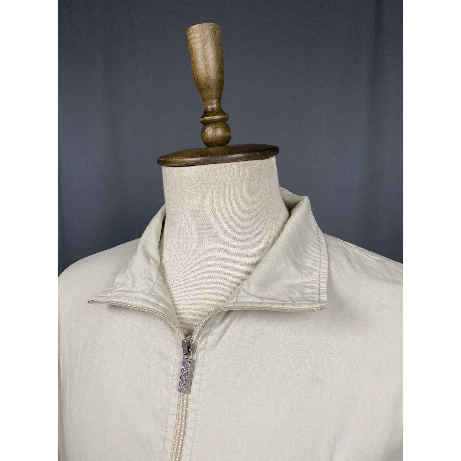 Versace Versace Jeans Couture Small Logo VTG Men's Beige Collared Ut Size US XL / EU 56 / 4 - 5 Thumbnail