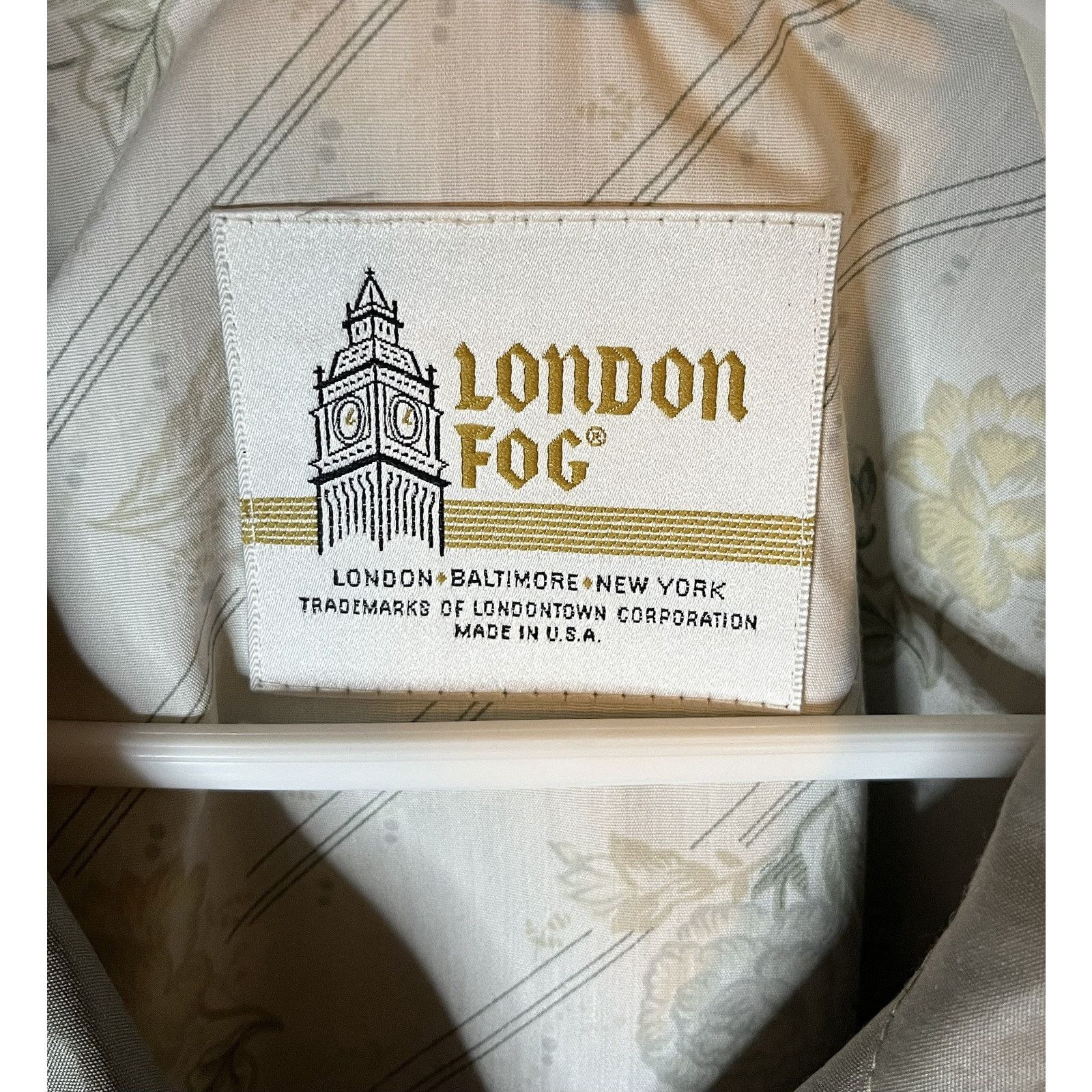 London Fog Vintage London Fog Men’s Large Peacoat Floral Lining Size US L / EU 52-54 / 3 - 2 Thumbnail