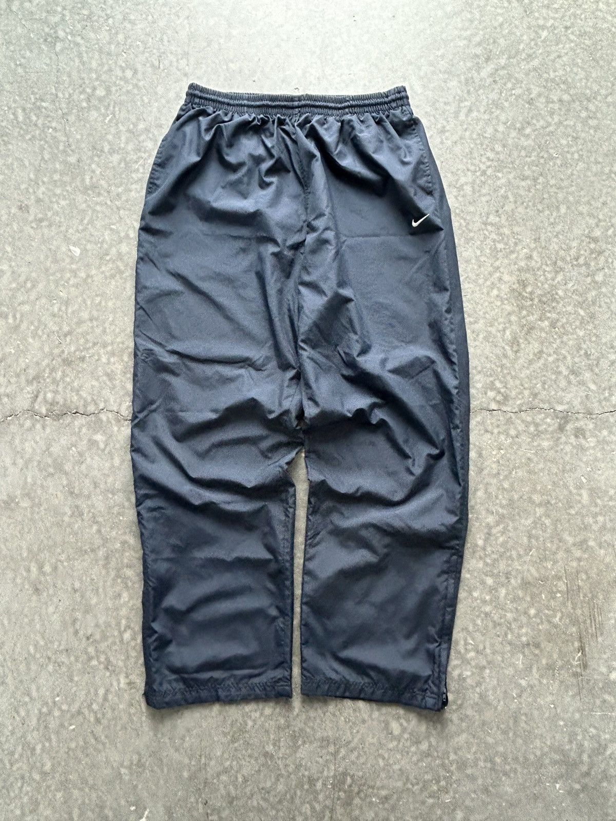 Nike Vintage Y2K Baggy Nike Track Pants Drill Style Nylon Size US 32 / EU 48 - 1 Thumbnail