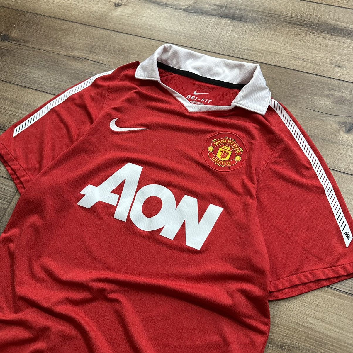 Nike Nike Manchester United 2010-2011 Home Football Soccer Jersey Size US S / EU 44-46 / 1 - 4 Thumbnail