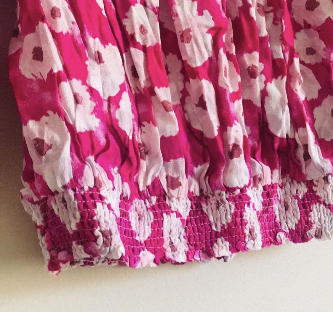 Forever 21 VERSATILE FLORAL COLD SHOULDER CROP TOP BLOUSE Size S / US 4 / IT 40 - 5 Thumbnail