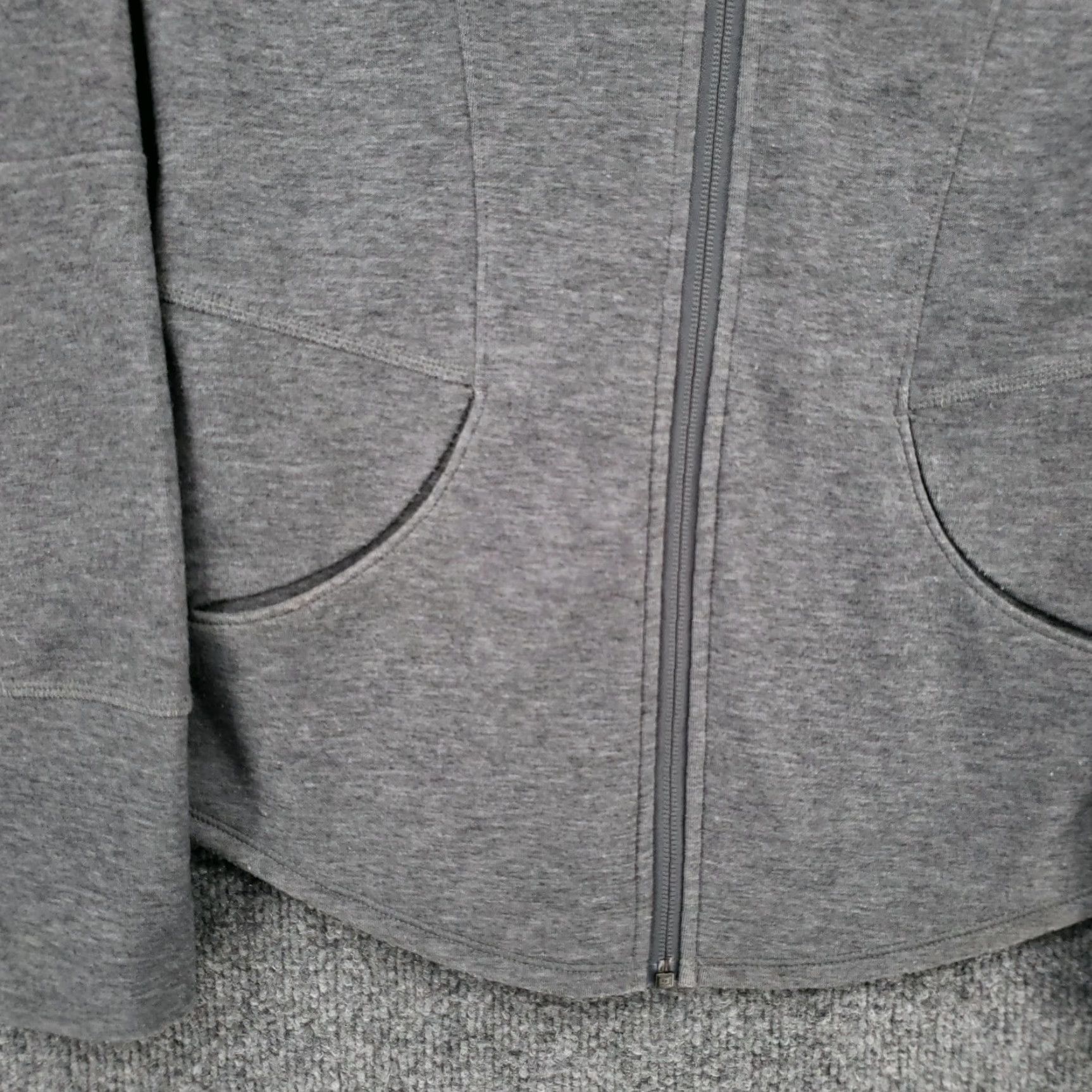 The North Face The North Face Full Zip Hoodie Womens S Gray Raglan Long Sleeve Thumbhole Size S / US 4 / IT 40 - 3 Thumbnail