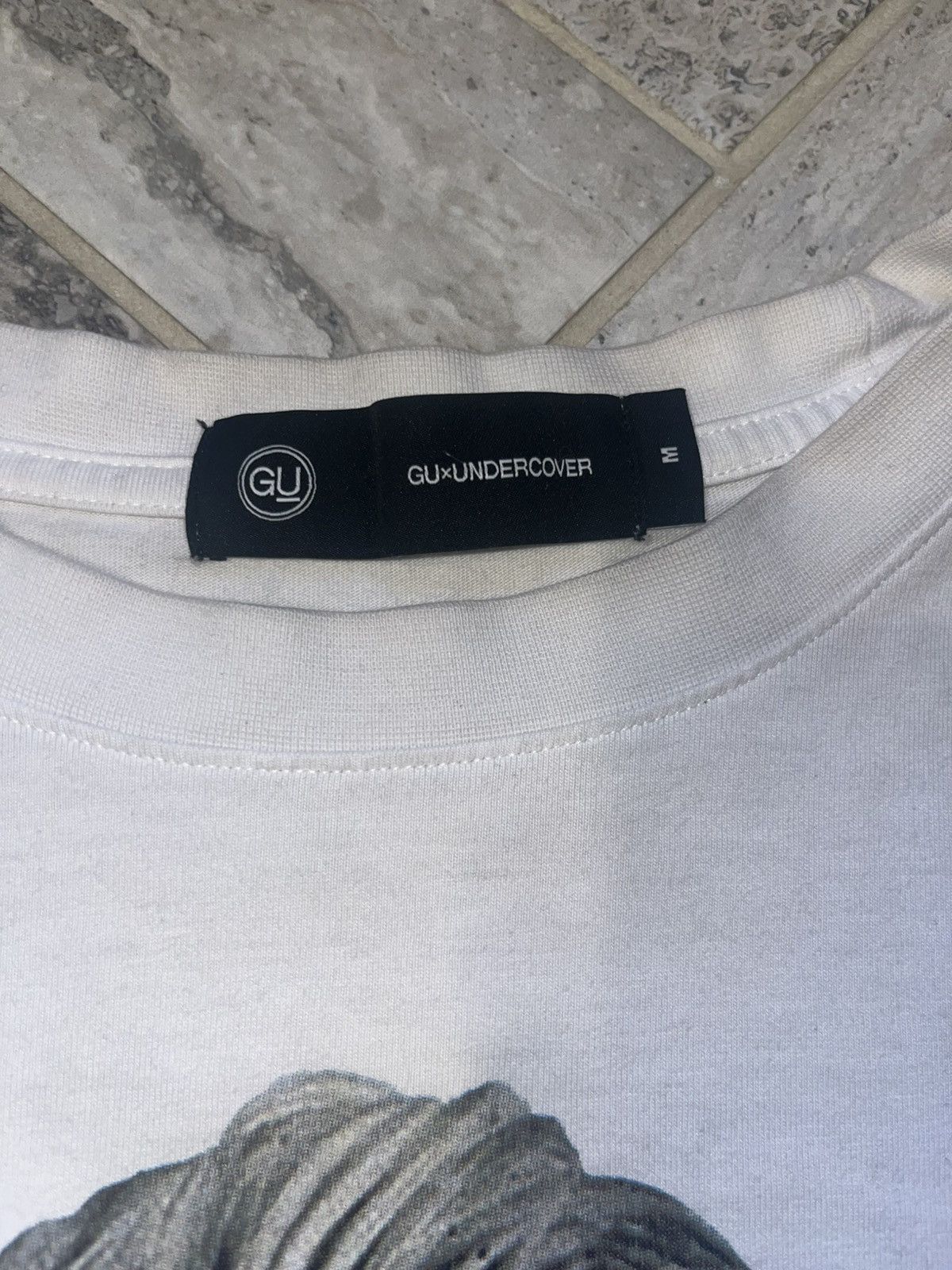 Undercover Undercover x GU tee Size US M / EU 48-50 / 2 - 3 Thumbnail