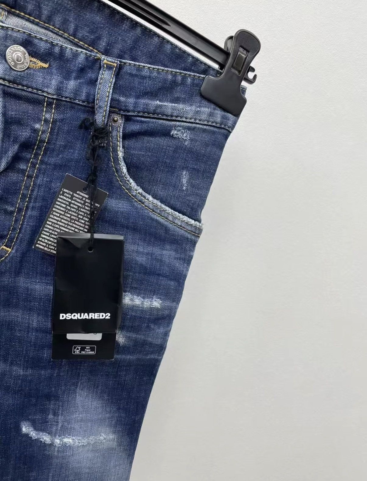 Dsquared2 DSQUARED2 (D2) Stretch Washed Skinny Jeans J30 Size US 32 / EU 48 - 4 Thumbnail