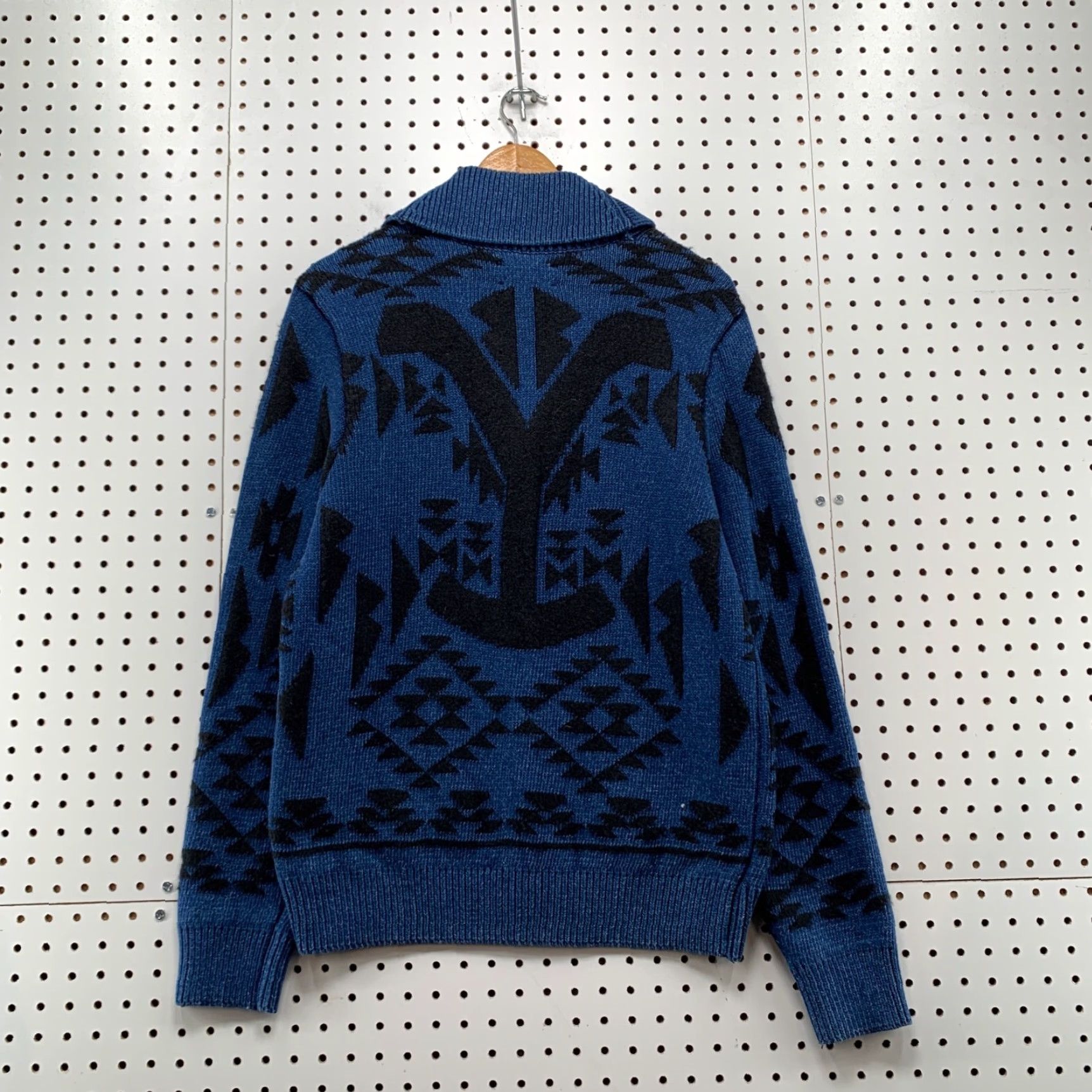Lucky Brand VINTAGE Lucky Brand Aztec Knit Cardigan Sweater Mens Small Blue Geometric 90s Size US S / EU 44-46 / 1 - 2 Thumbnail