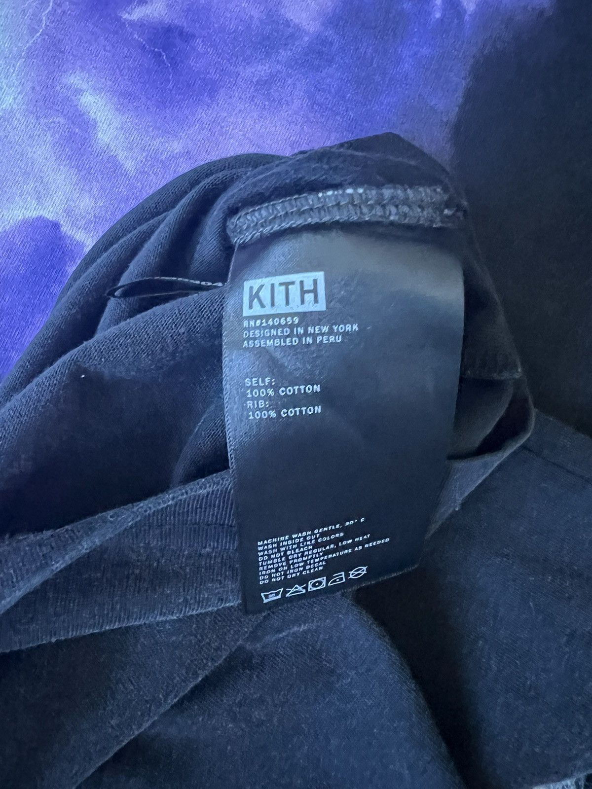 Kith mens XL graphic tee Lightning