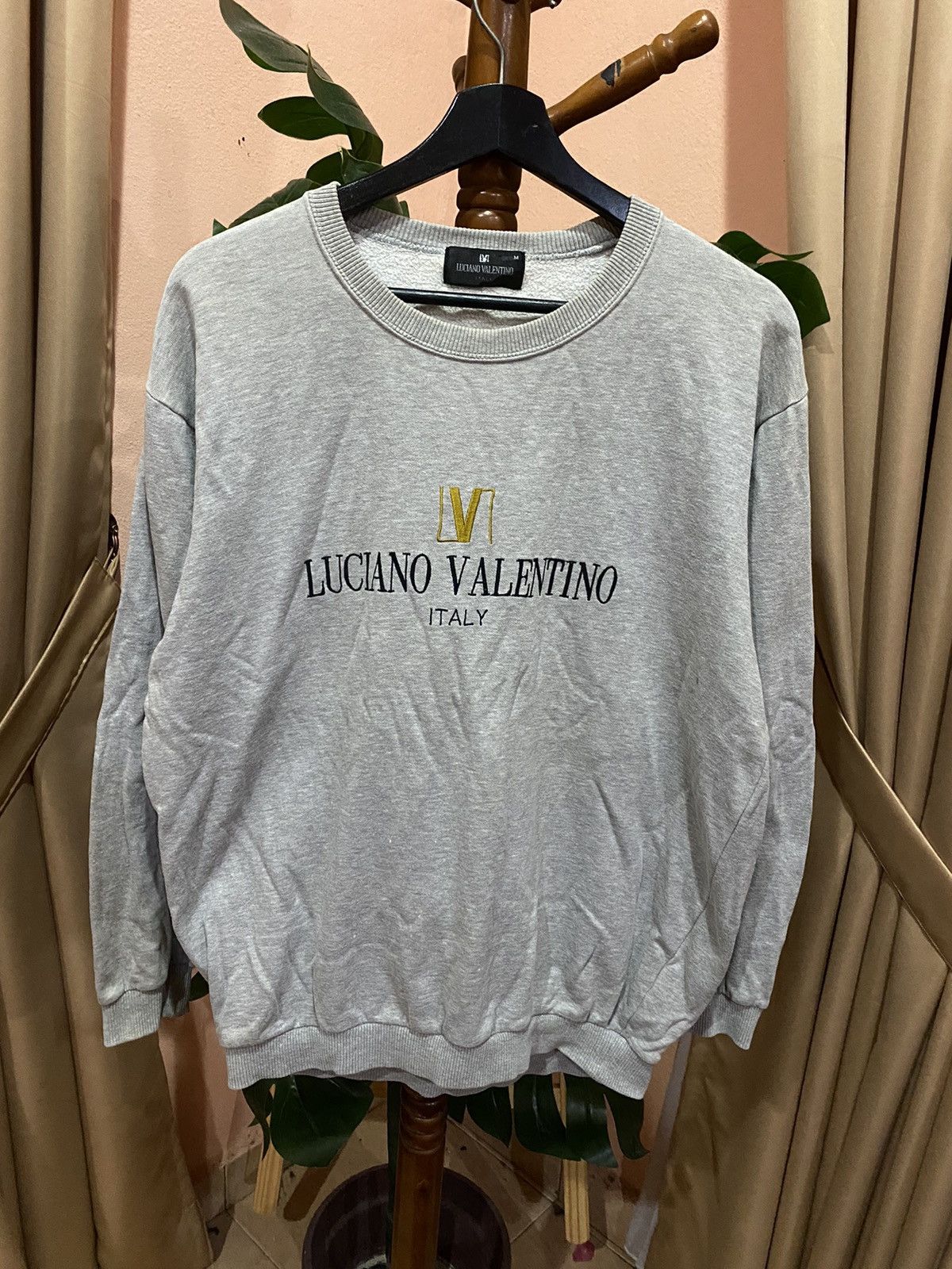 Vintage Luciano Valentino Sweatshirt - Italian-Inspired Design Size US L / EU 52-54 / 3 - 1 Thumbnail
