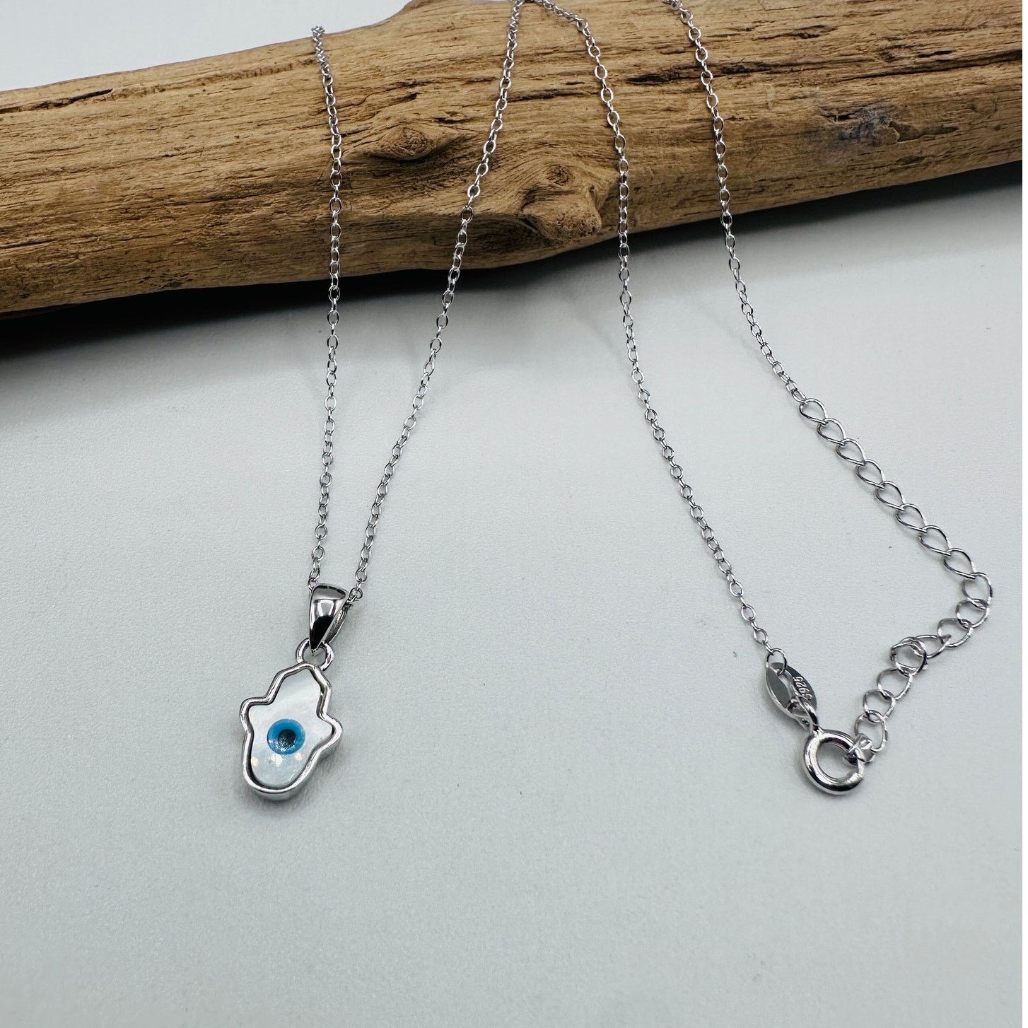 The Unbranded Brand Hamsa Mother of Pearl Sterling Silver Necklace Size ONE SIZE - 1 Thumbnail