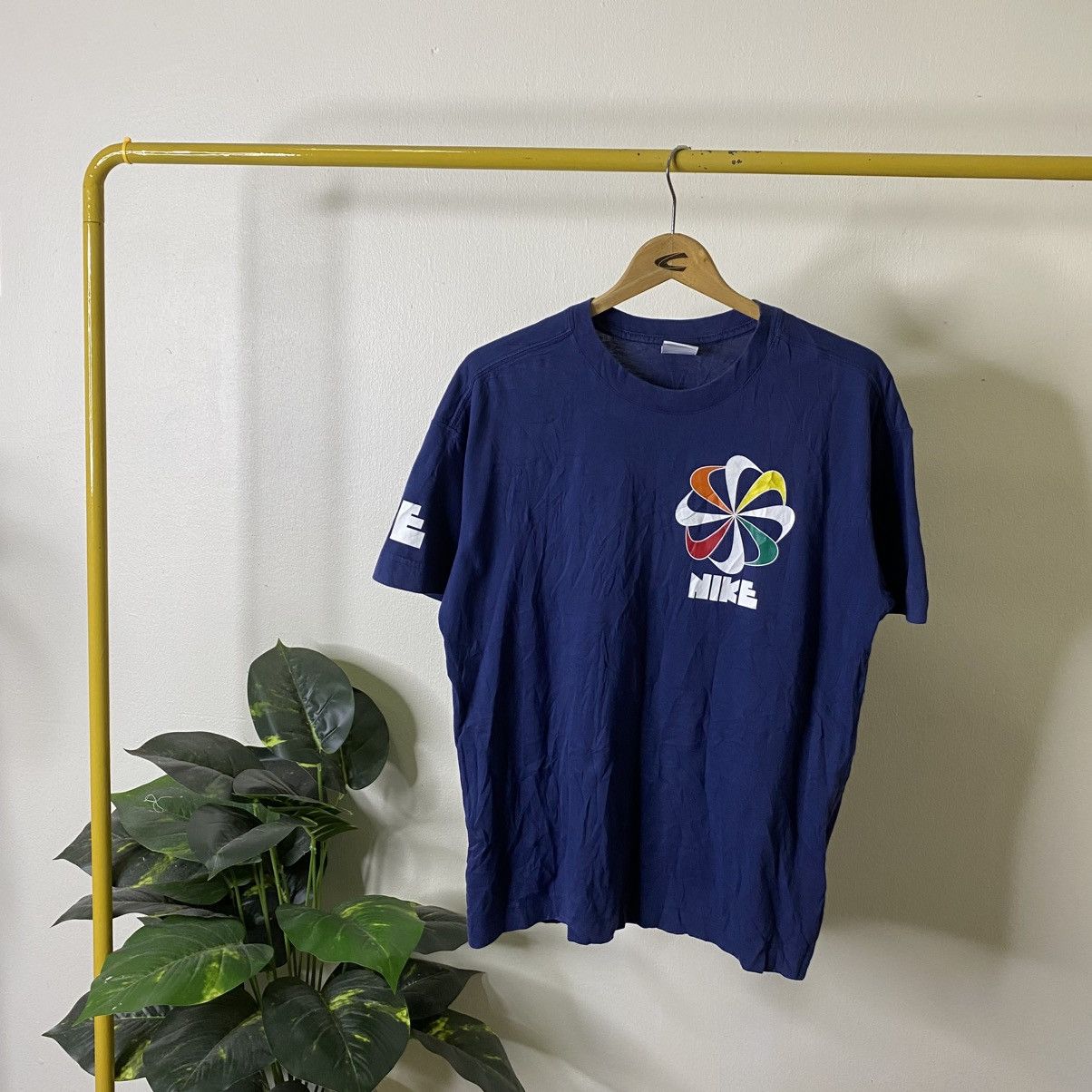 Nike Y2K Nike Pinwheel Tee Size US L / EU 52-54 / 3 - 1 Thumbnail