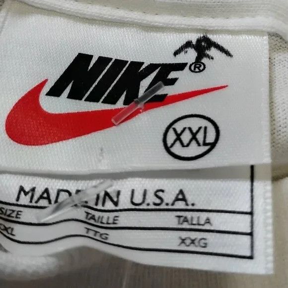 Nike NWT Vintage Nike Michael Jordan's The Restaurant T-Shirt Size US XXL / EU 58 / 5 - 3 Thumbnail