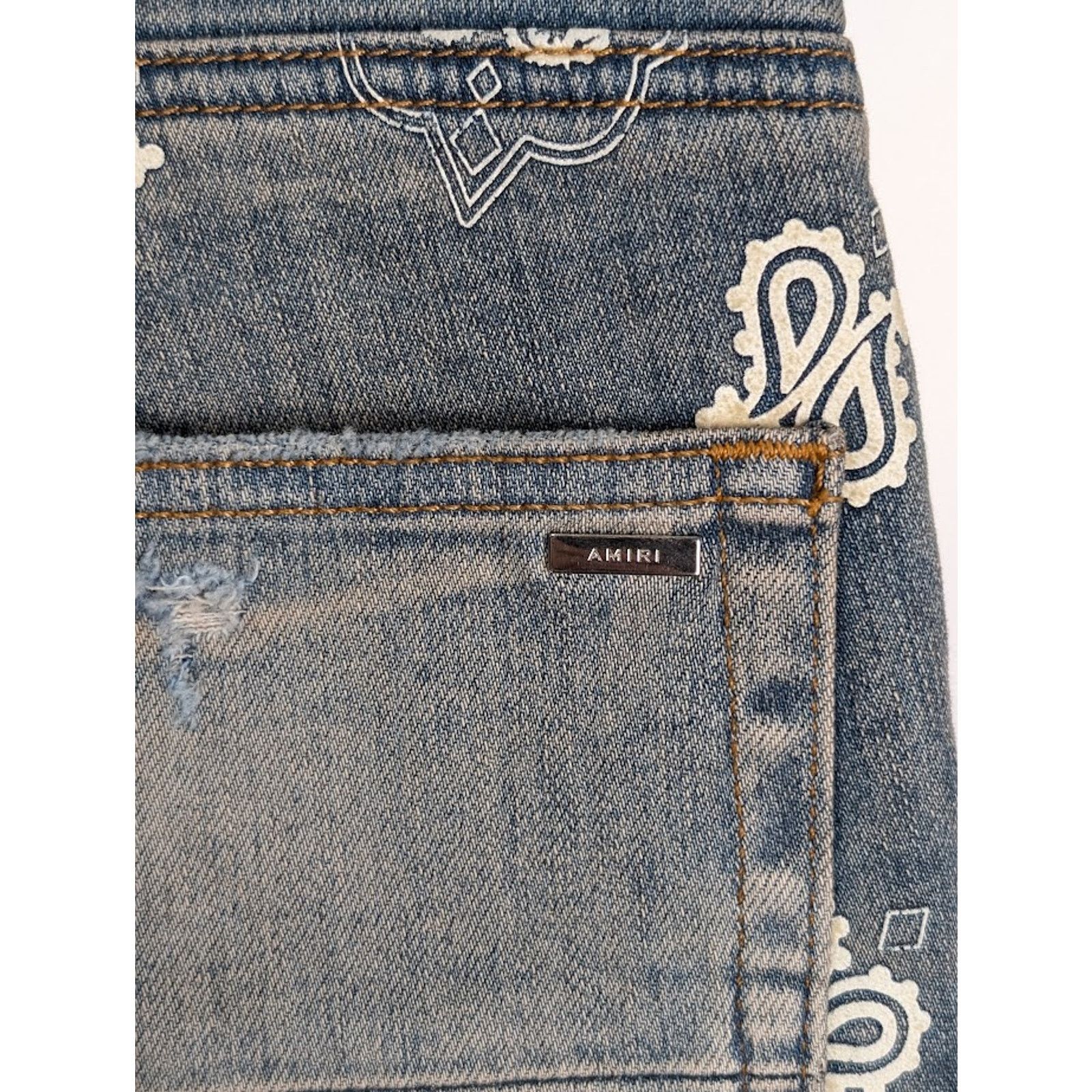 Amiri o1rshd1 Q:2 / Flocked Bandana Jeans in Clay Indigo Size US 31 - 18 Thumbnail