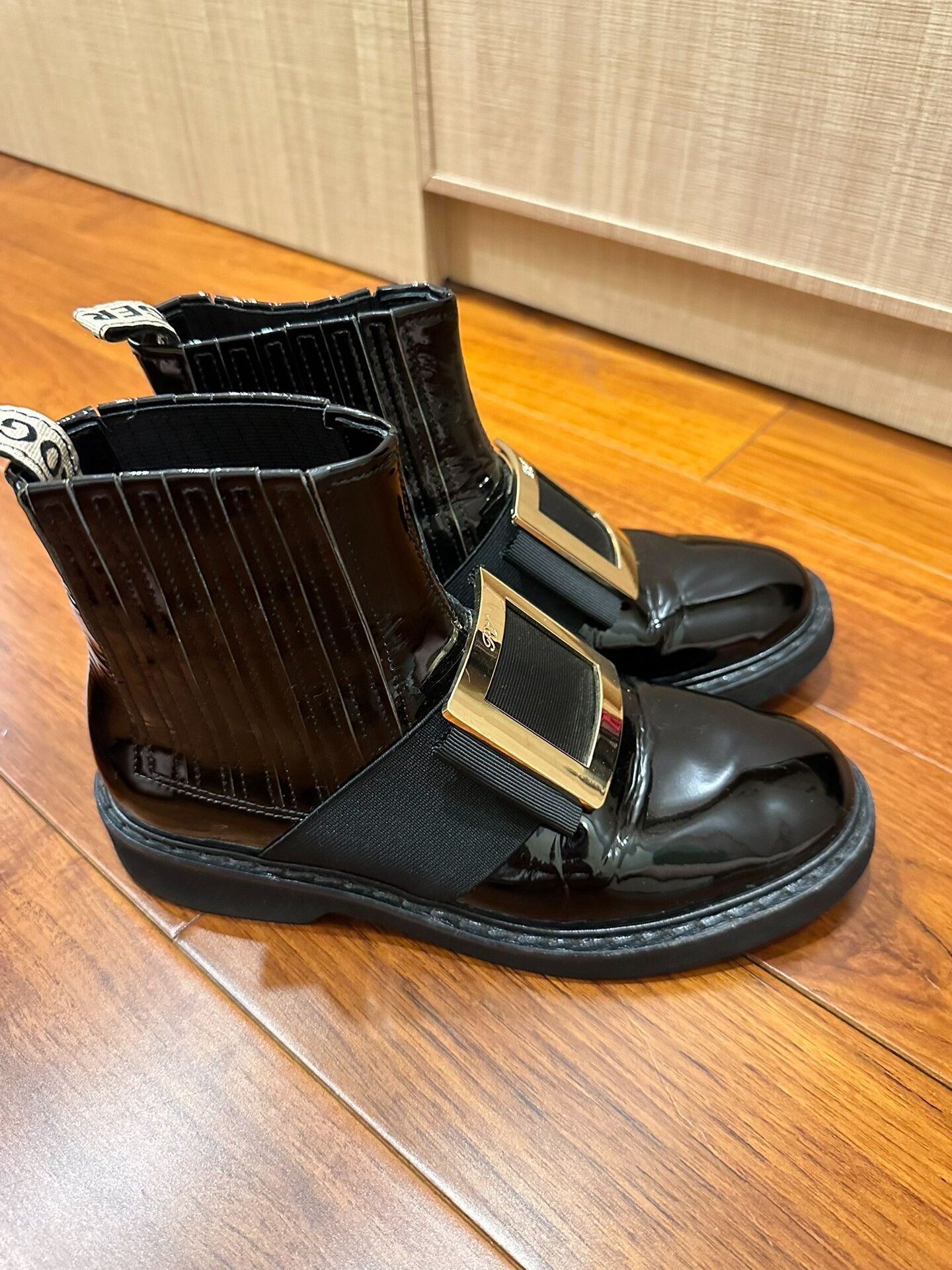 Roger Vivier Roger Vivier RV Buckle Ankle Boots Size US 6 / IT 36 - 1 Thumbnail