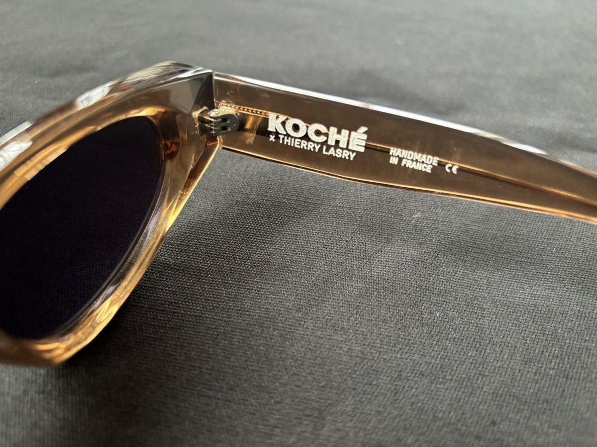 Thierry Lasry KOCHÉ x THIERRY LASRY COBALT Size ONE SIZE - 5 Thumbnail