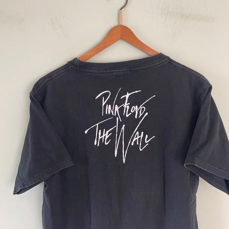 Pink Floyd Vintage pink Floyd the wall t shirt Size US L / EU 52-54 / 3 - 6 Thumbnail